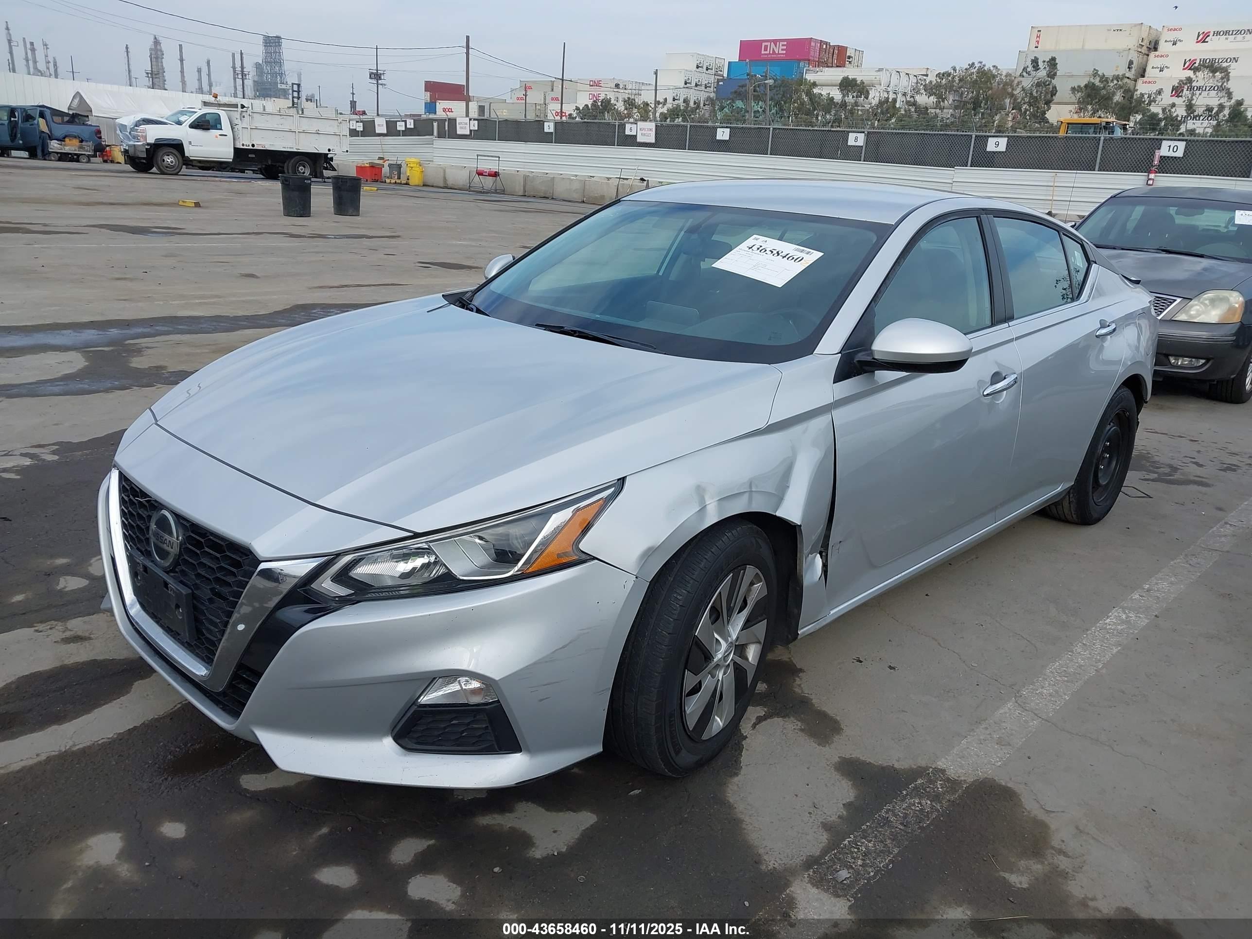 NISSAN ALTIMA image 2