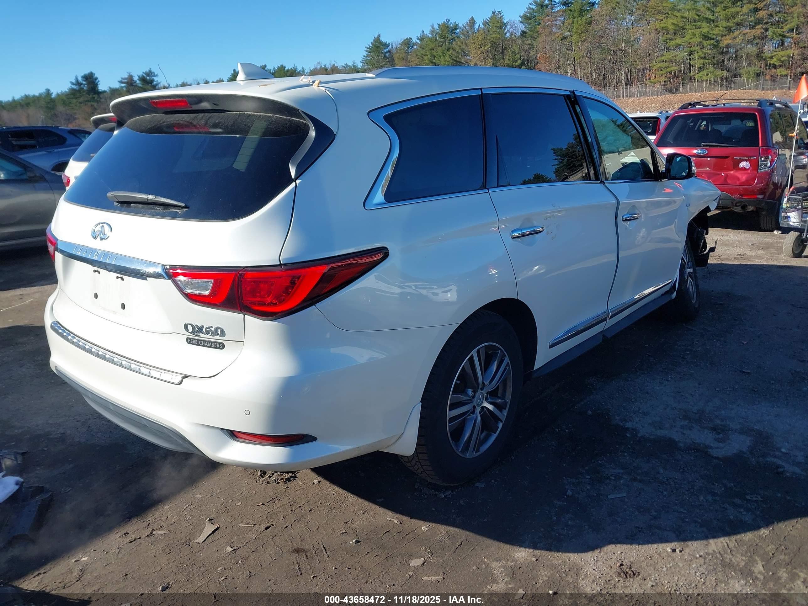 INFINITI QX60 image 4