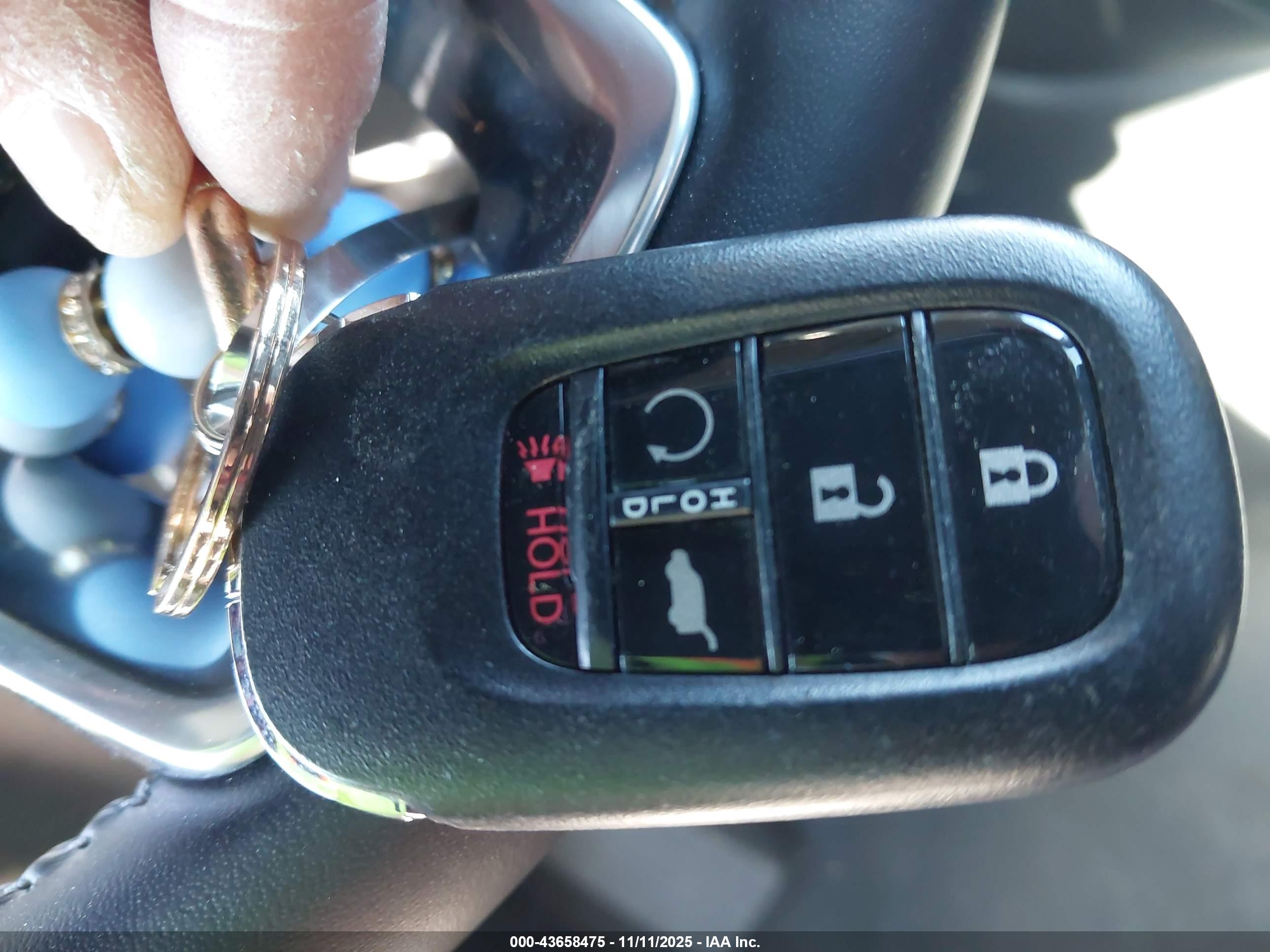 HONDA CR-V image 11
