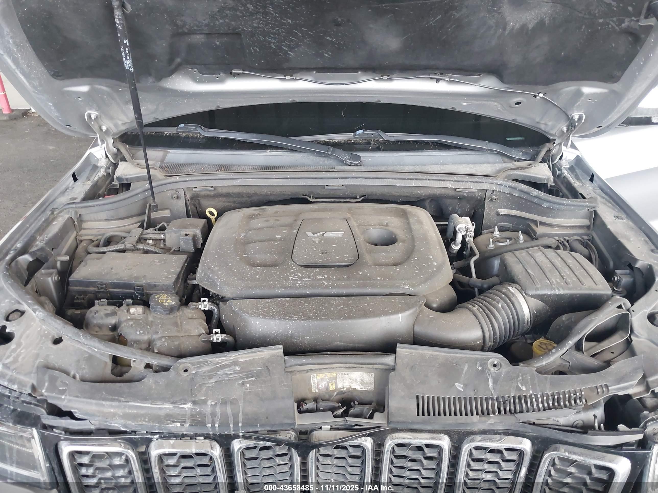 JEEP GRAND image 10