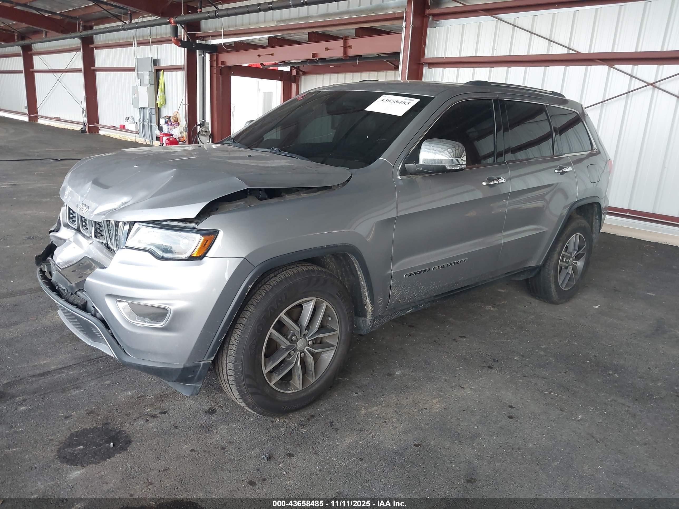 JEEP GRAND image 2