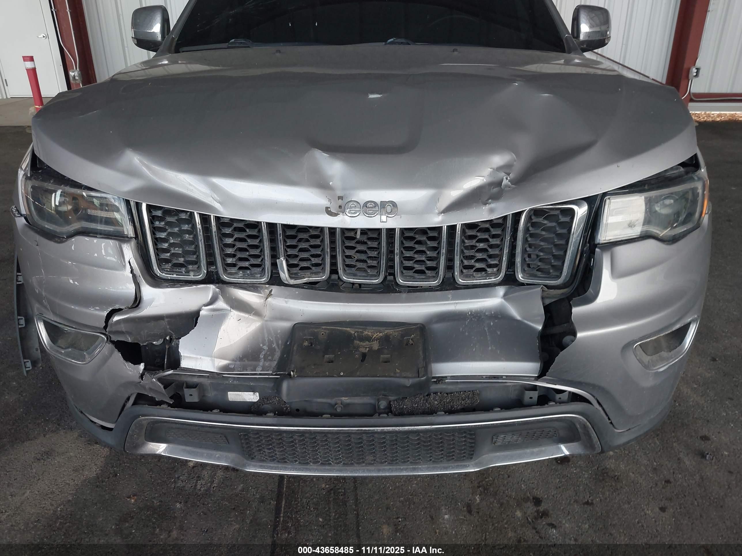 JEEP GRAND image 6