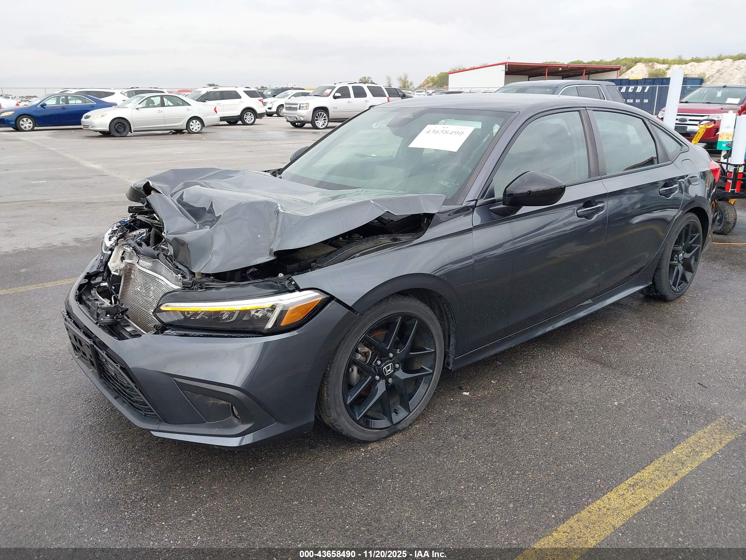 HONDA CIVIC image 2