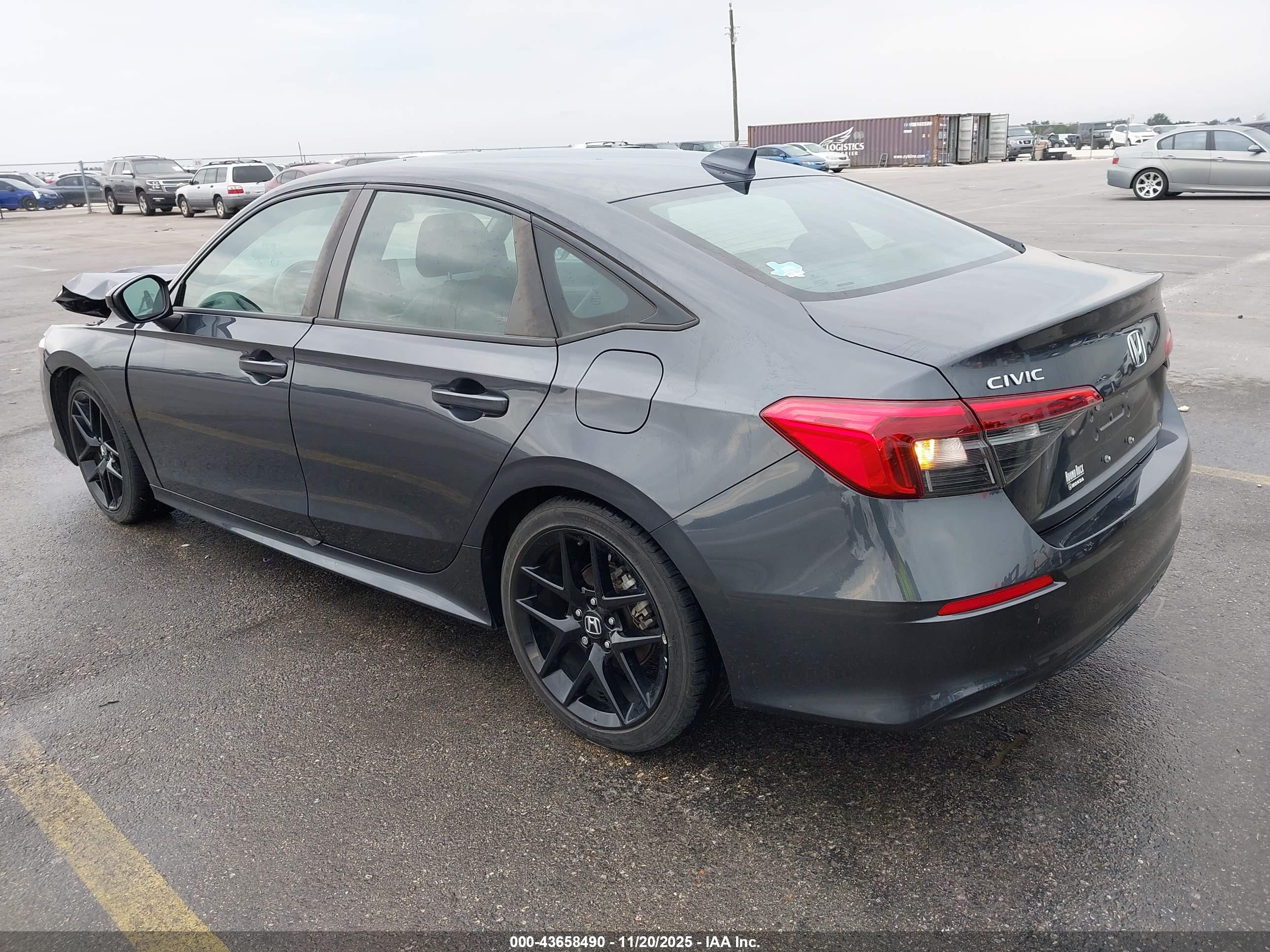 HONDA CIVIC image 3