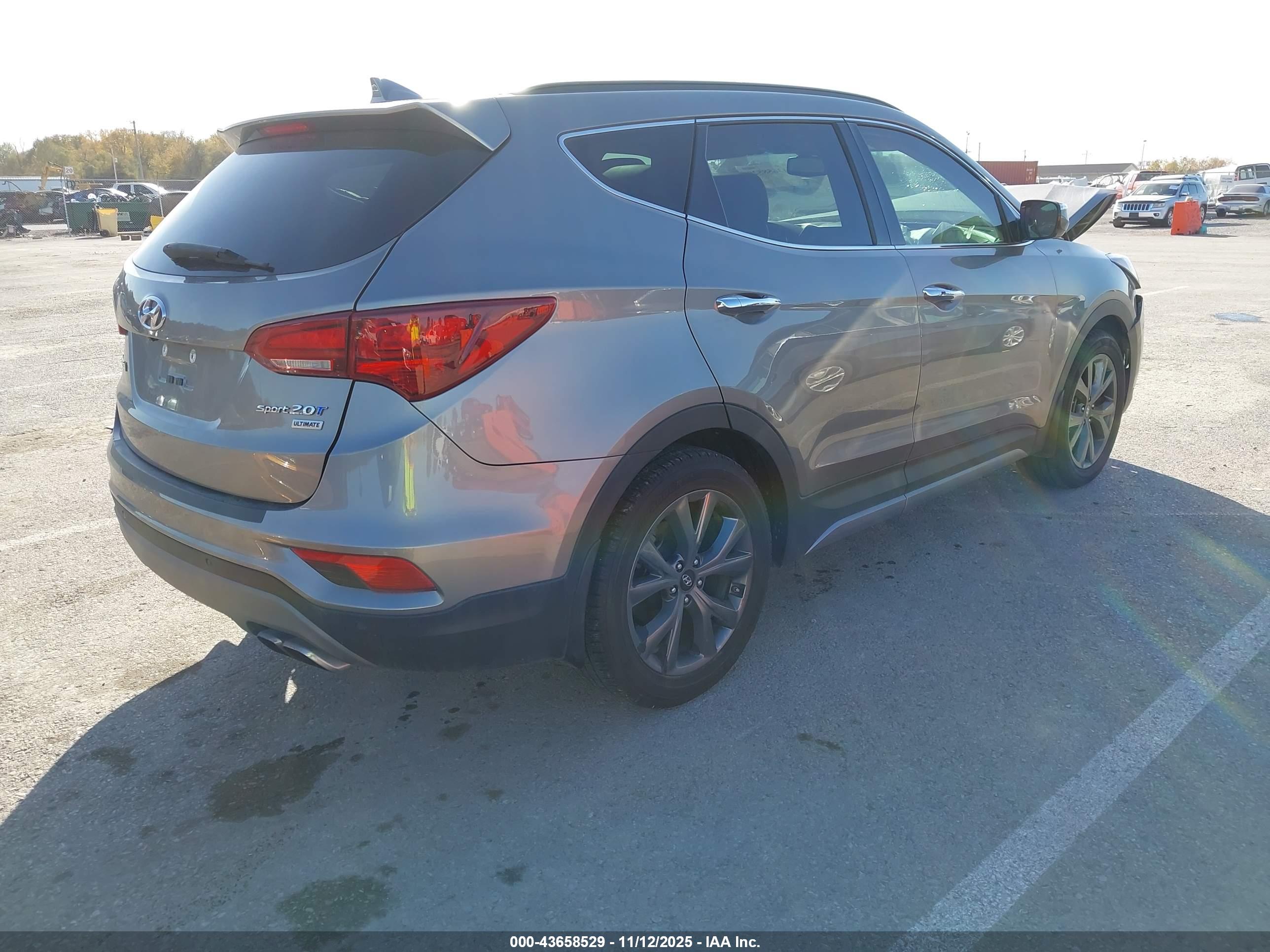 HYUNDAI SANTA image 4
