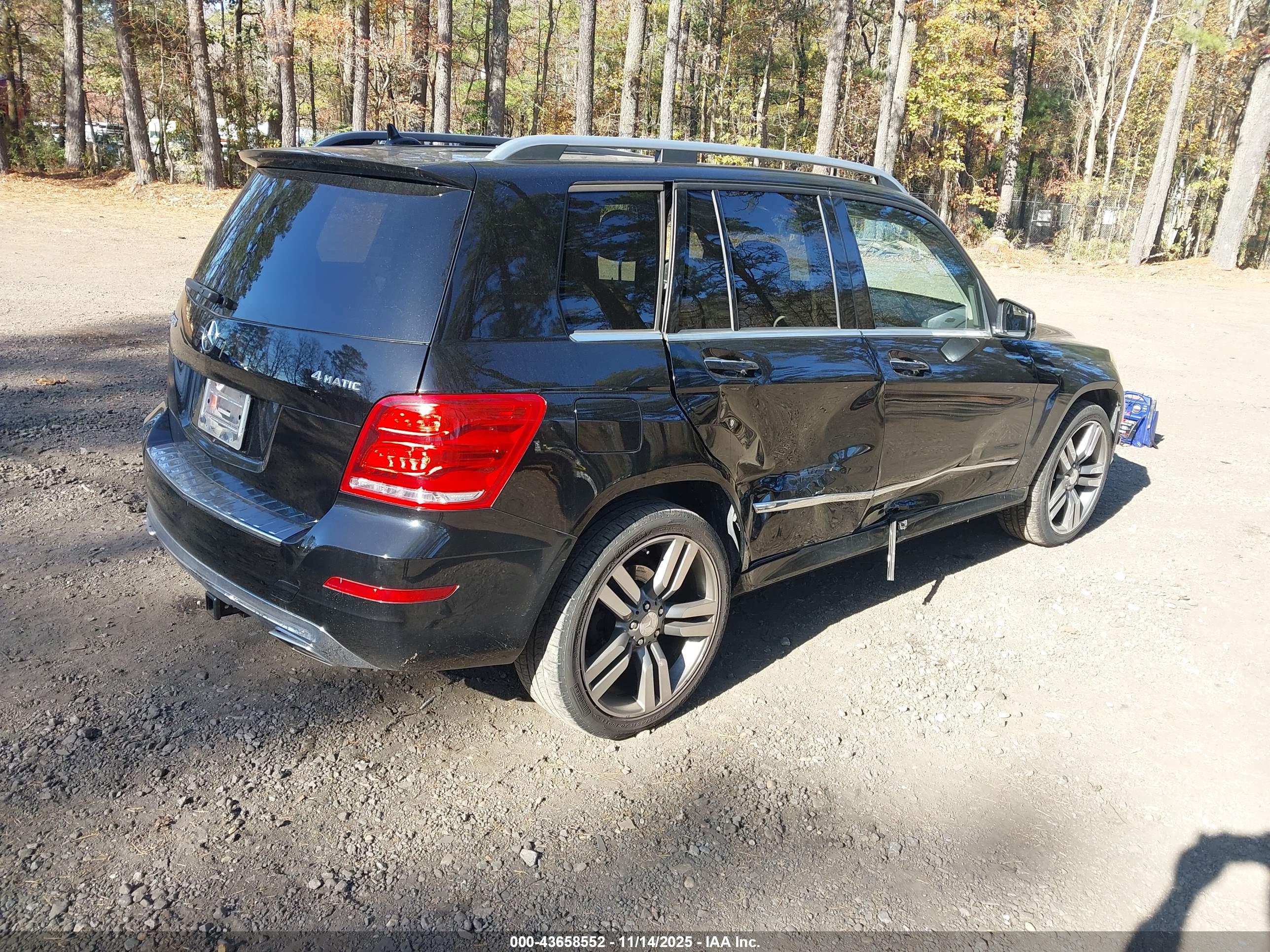 MERCEDES-BENZ GLK image 4