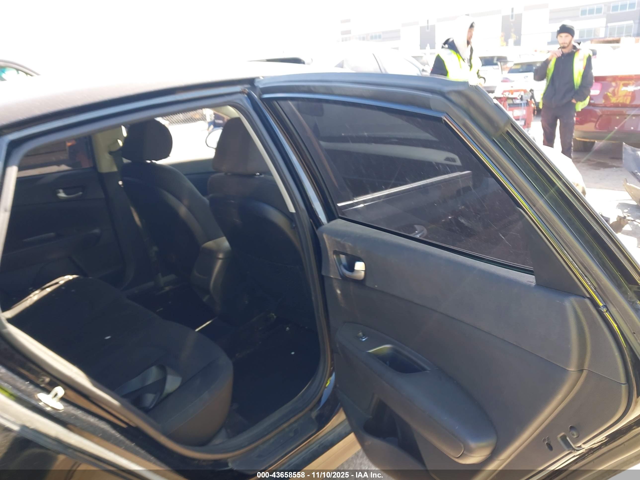 KIA OPTIMA image 8