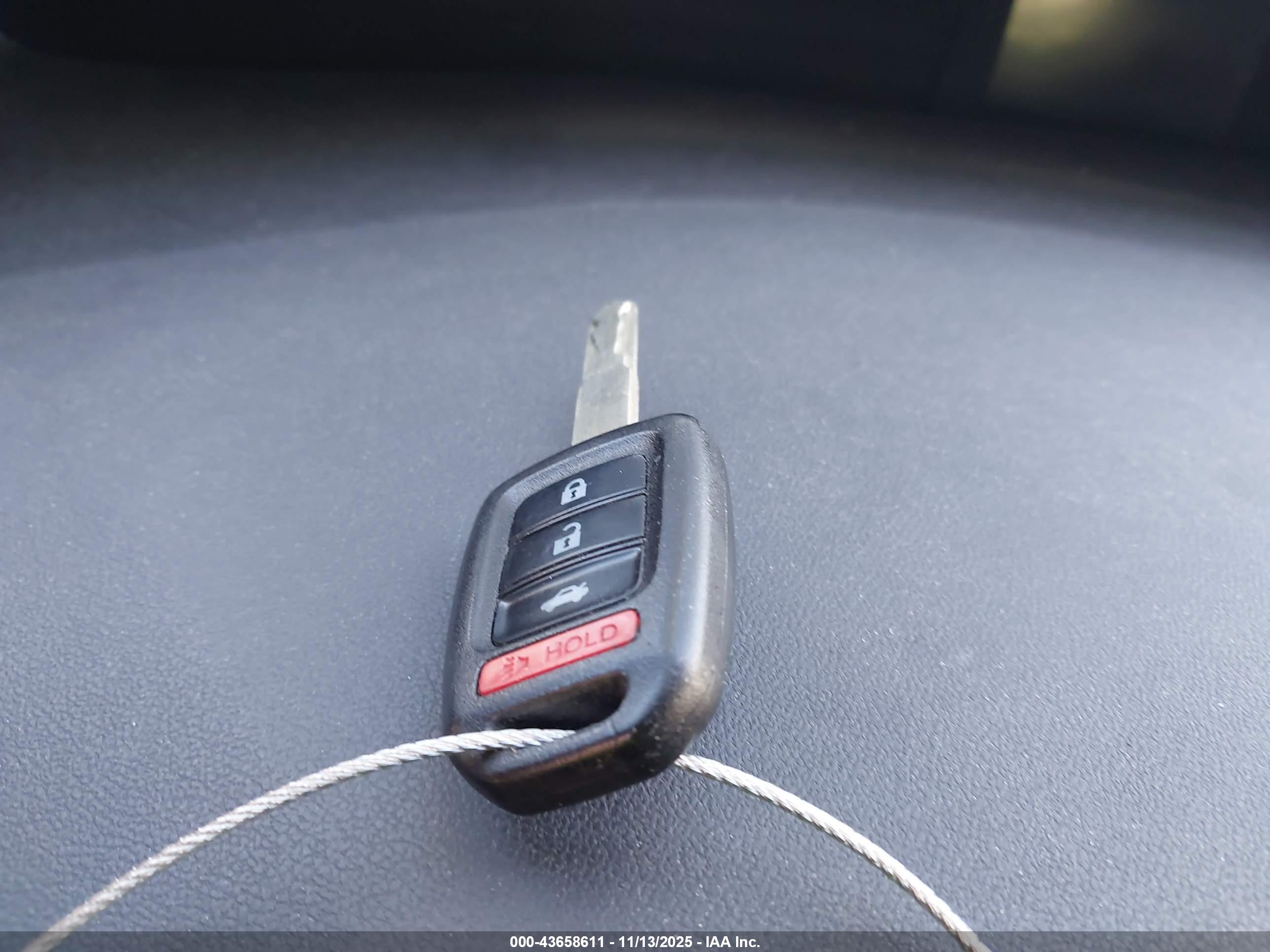 HONDA CIVIC image 11