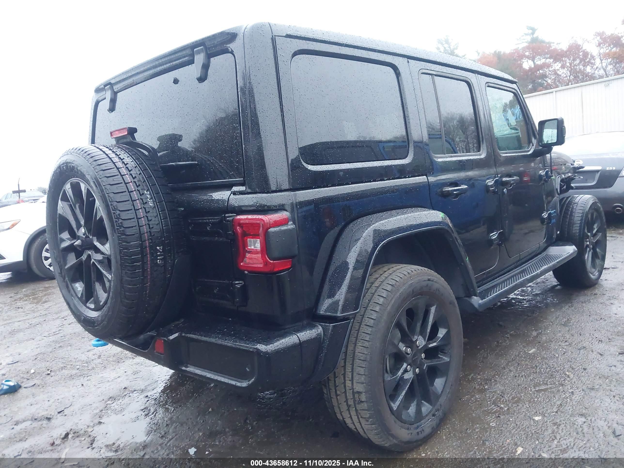 JEEP WRANGLER image 4