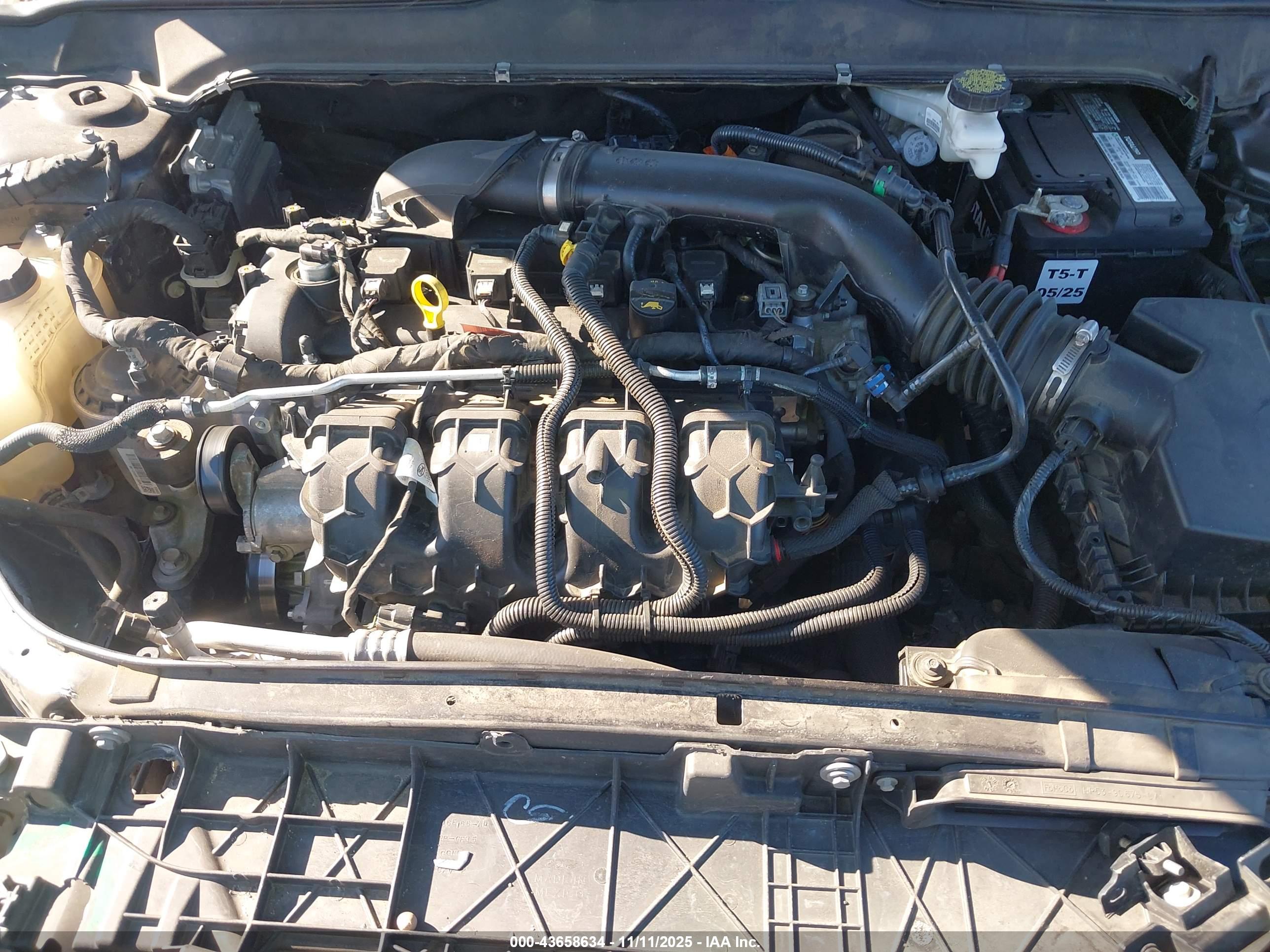 FORD FUSION image 10