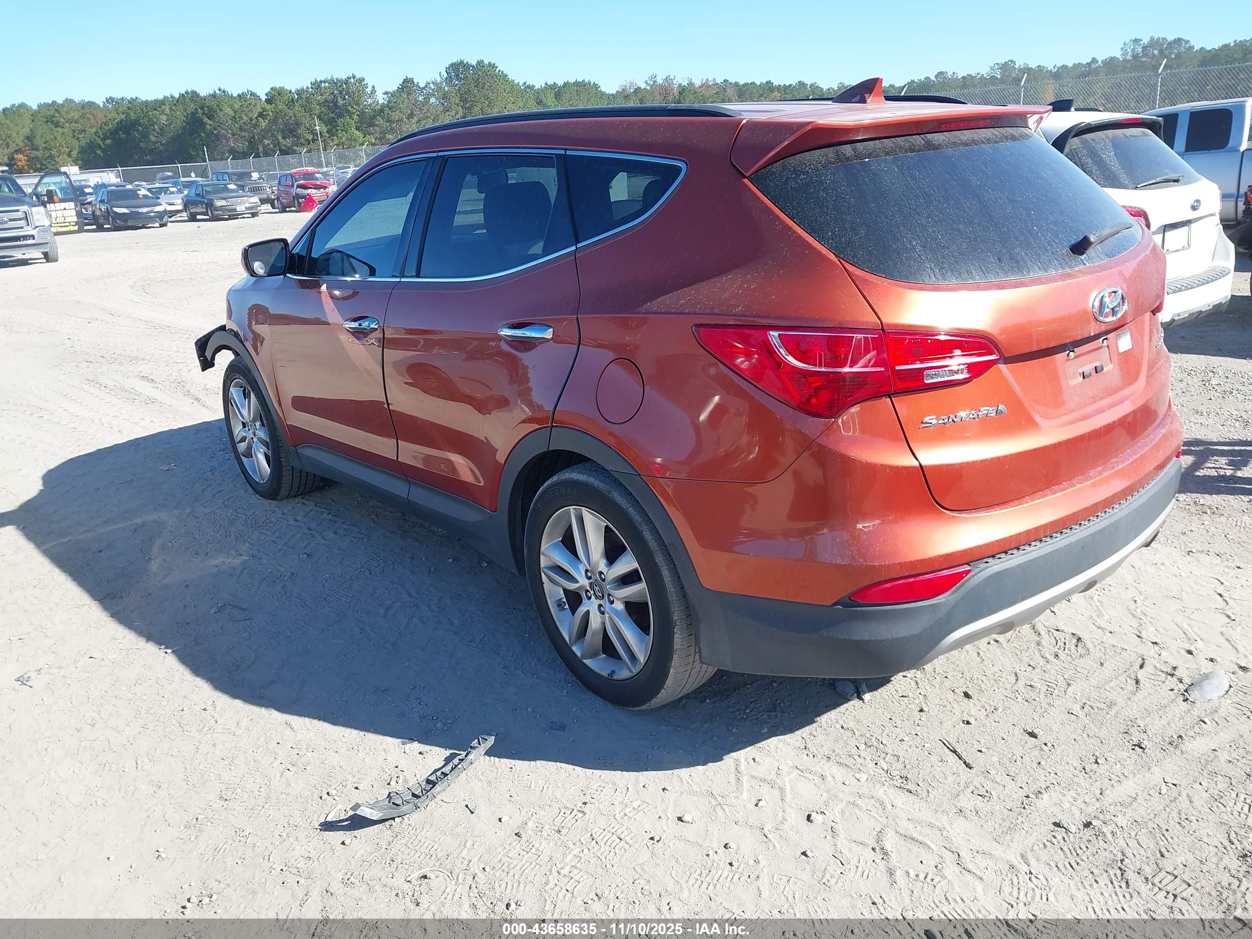 HYUNDAI SANTA image 3