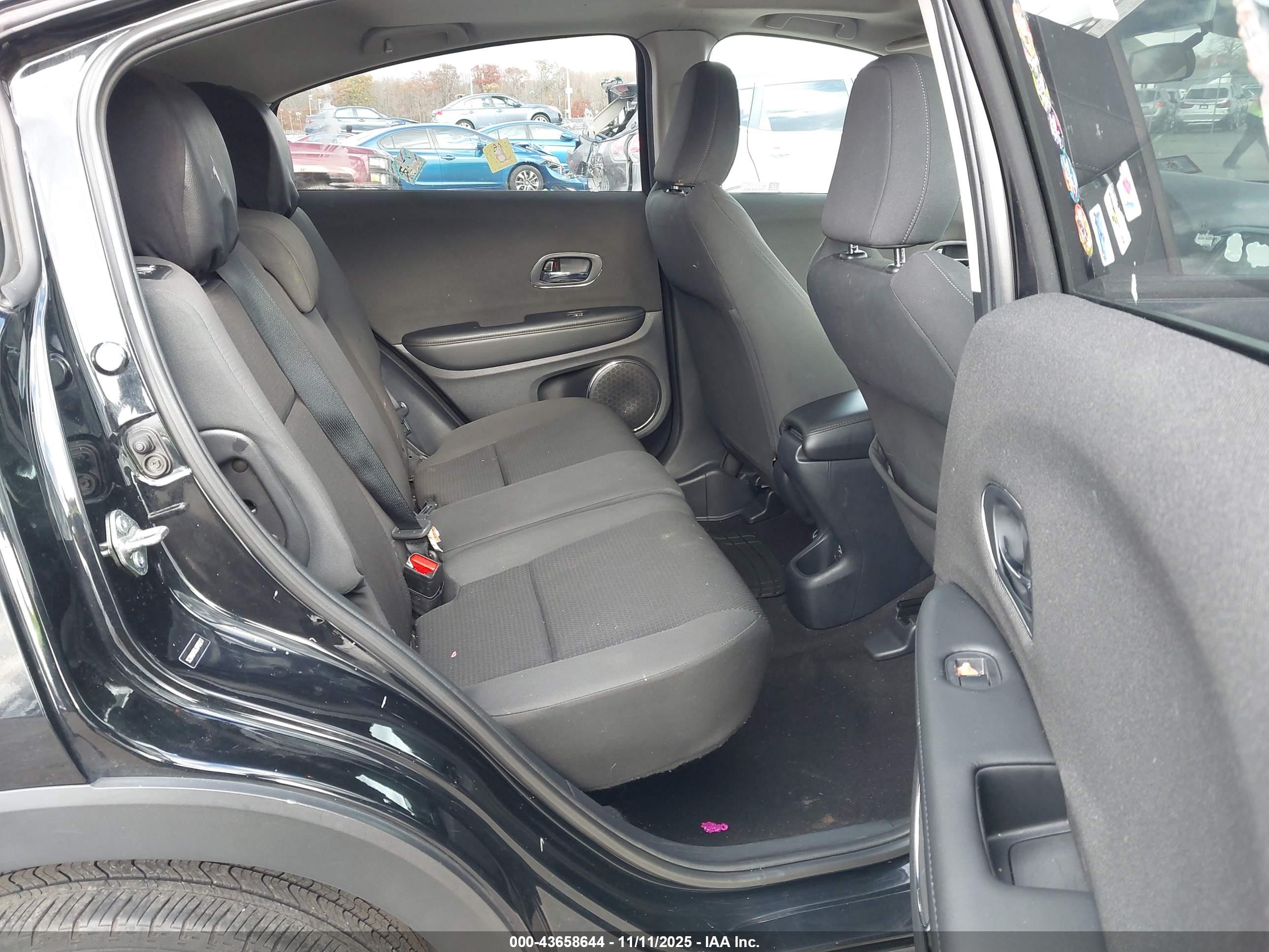 HONDA HR-V image 8