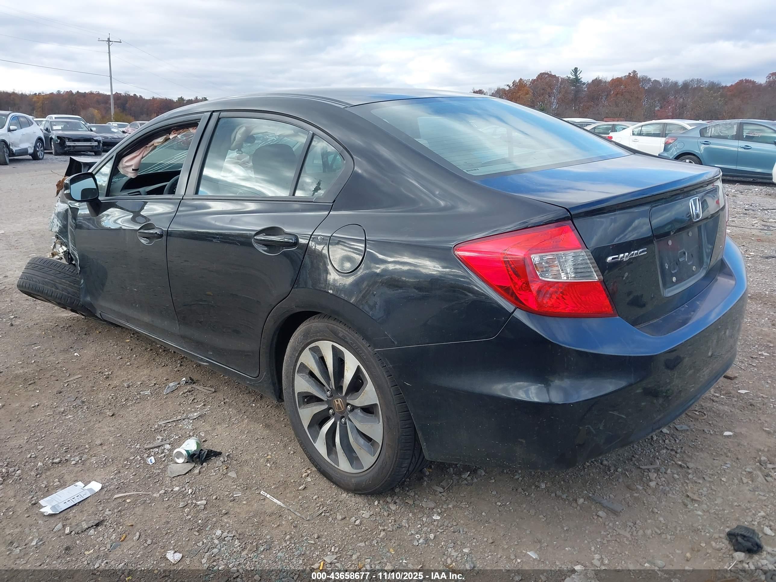 HONDA CIVIC image 3