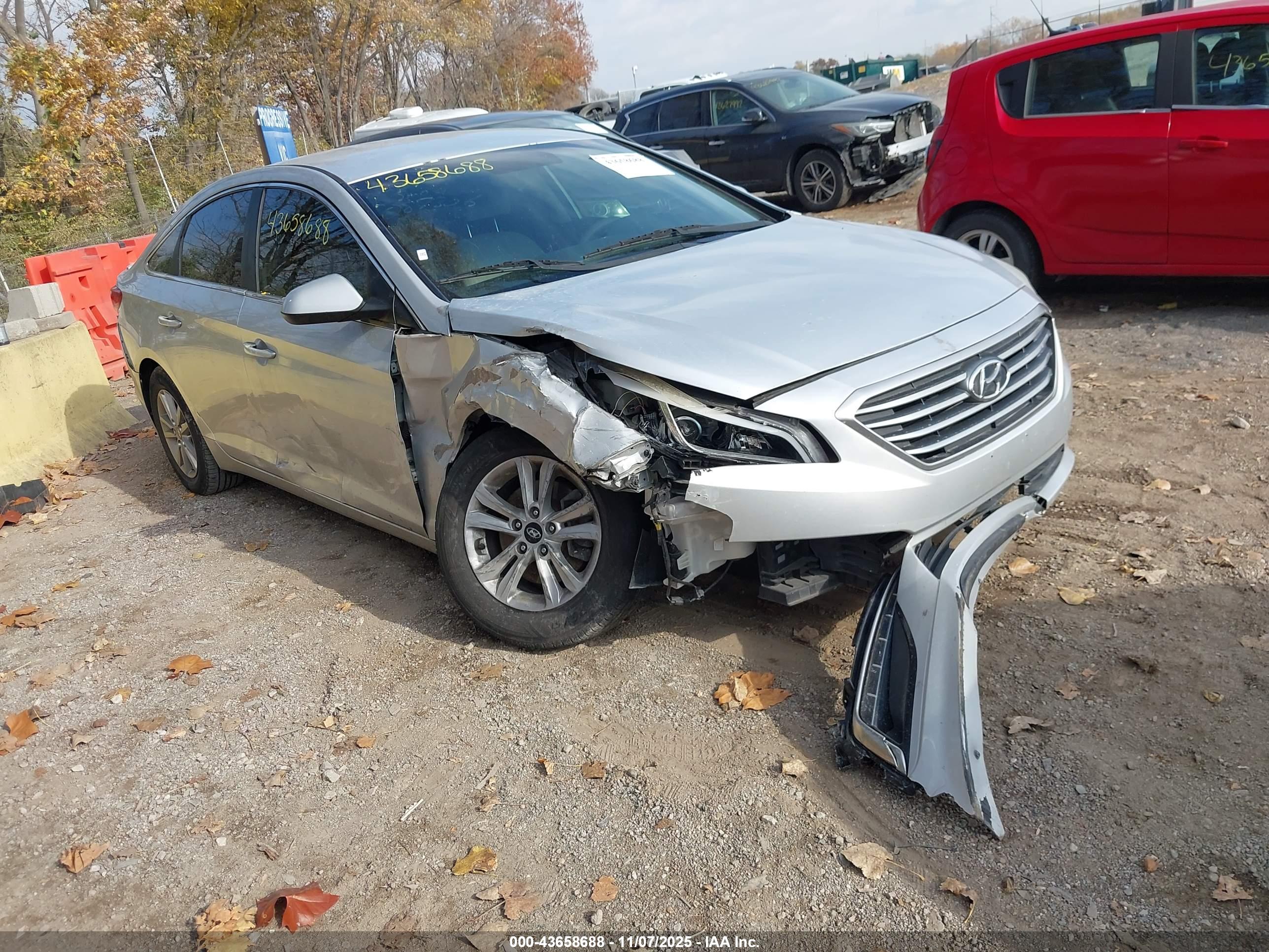 HYUNDAI SONATA image 6