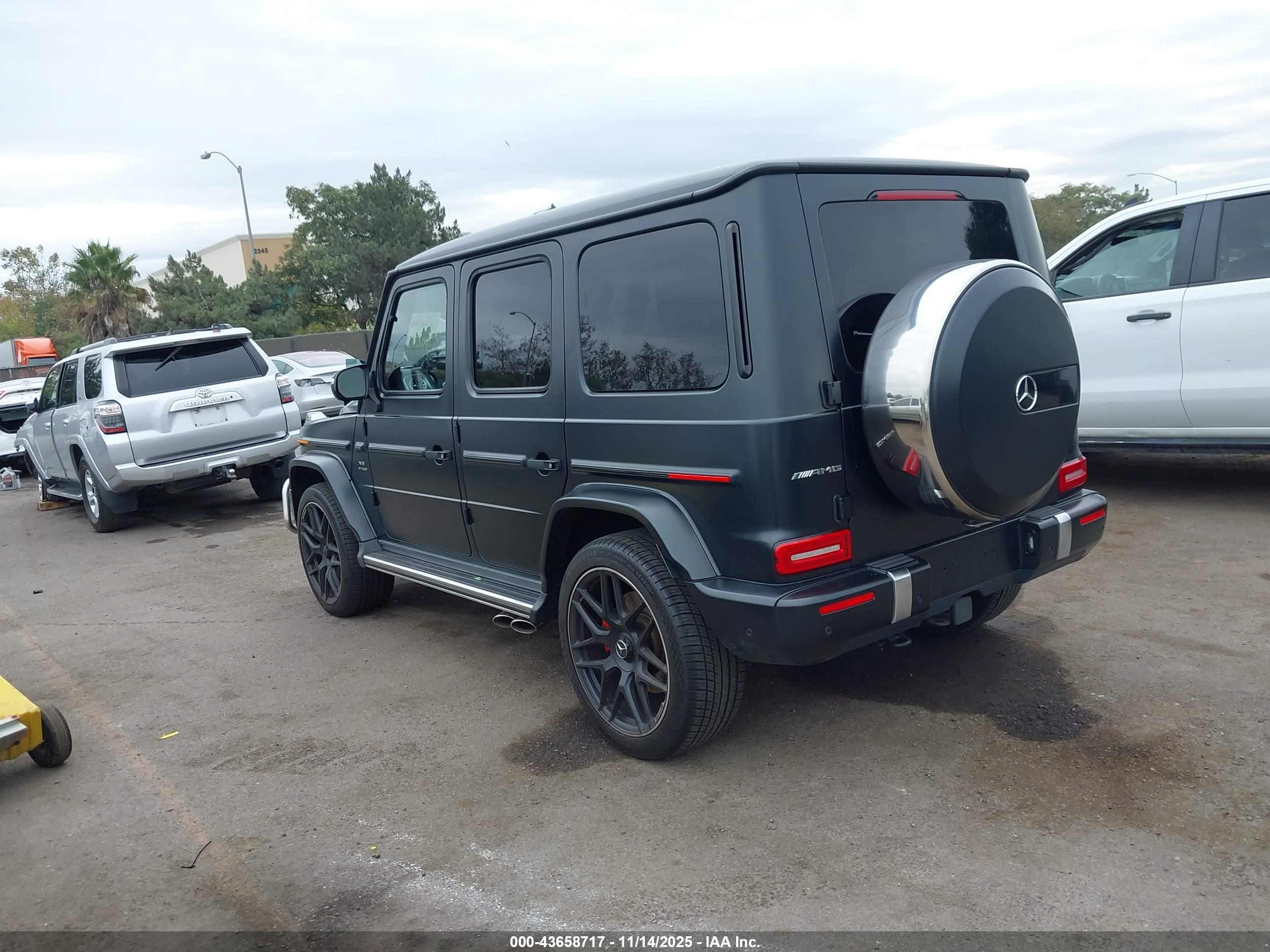 MERCEDES-BENZ AMG image 3