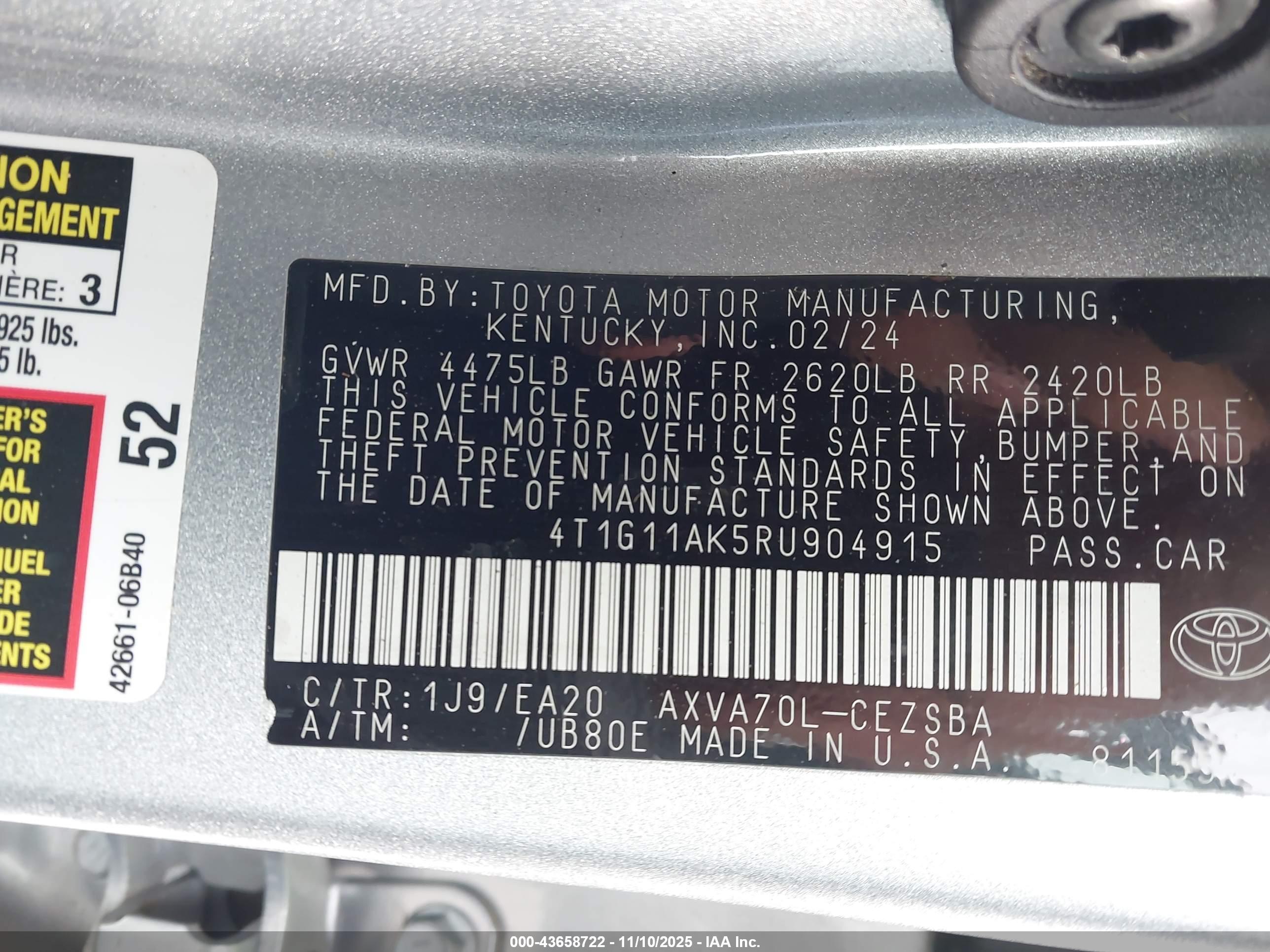 TOYOTA CAMRY image 9