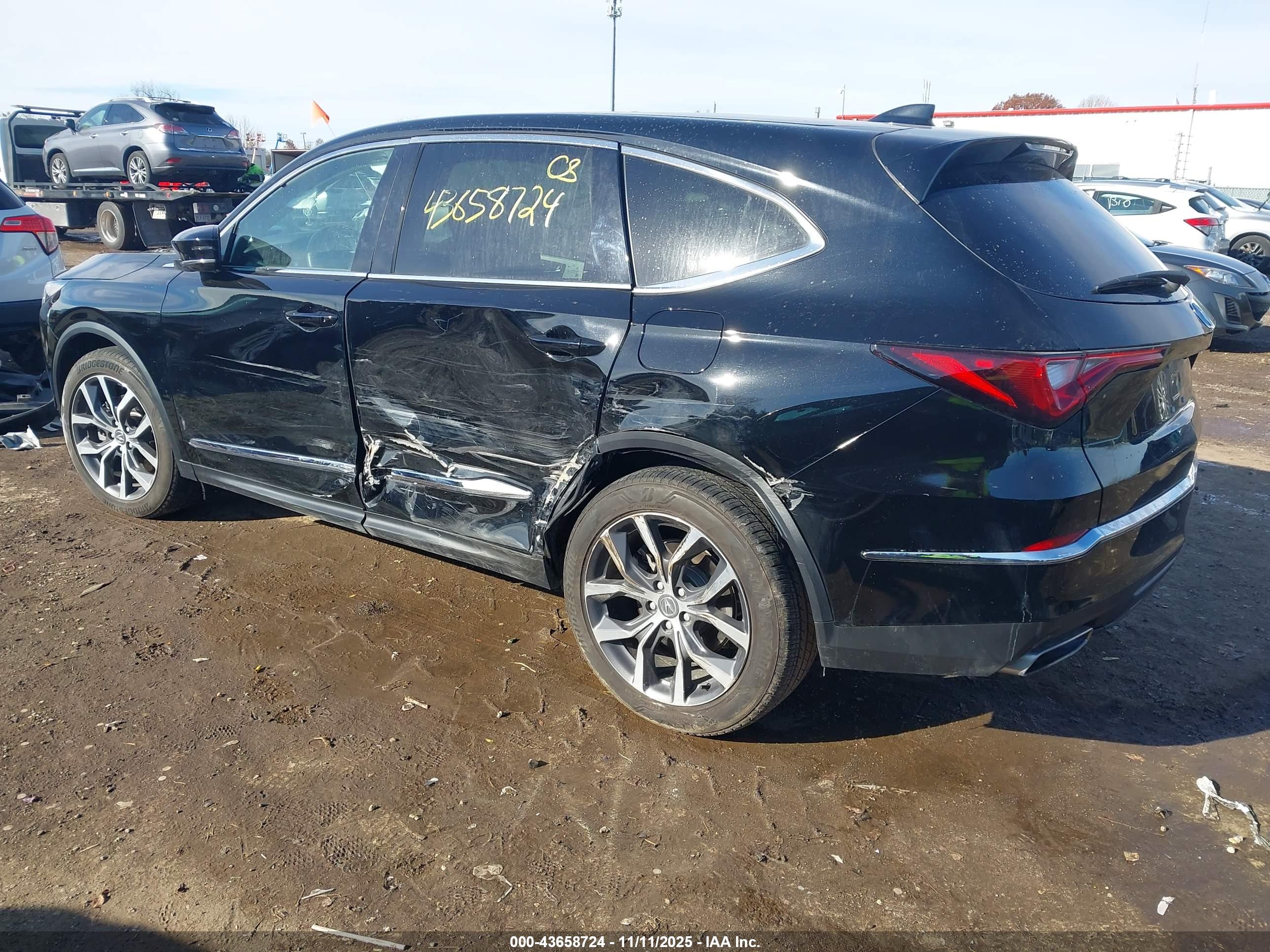 ACURA MDX image 3