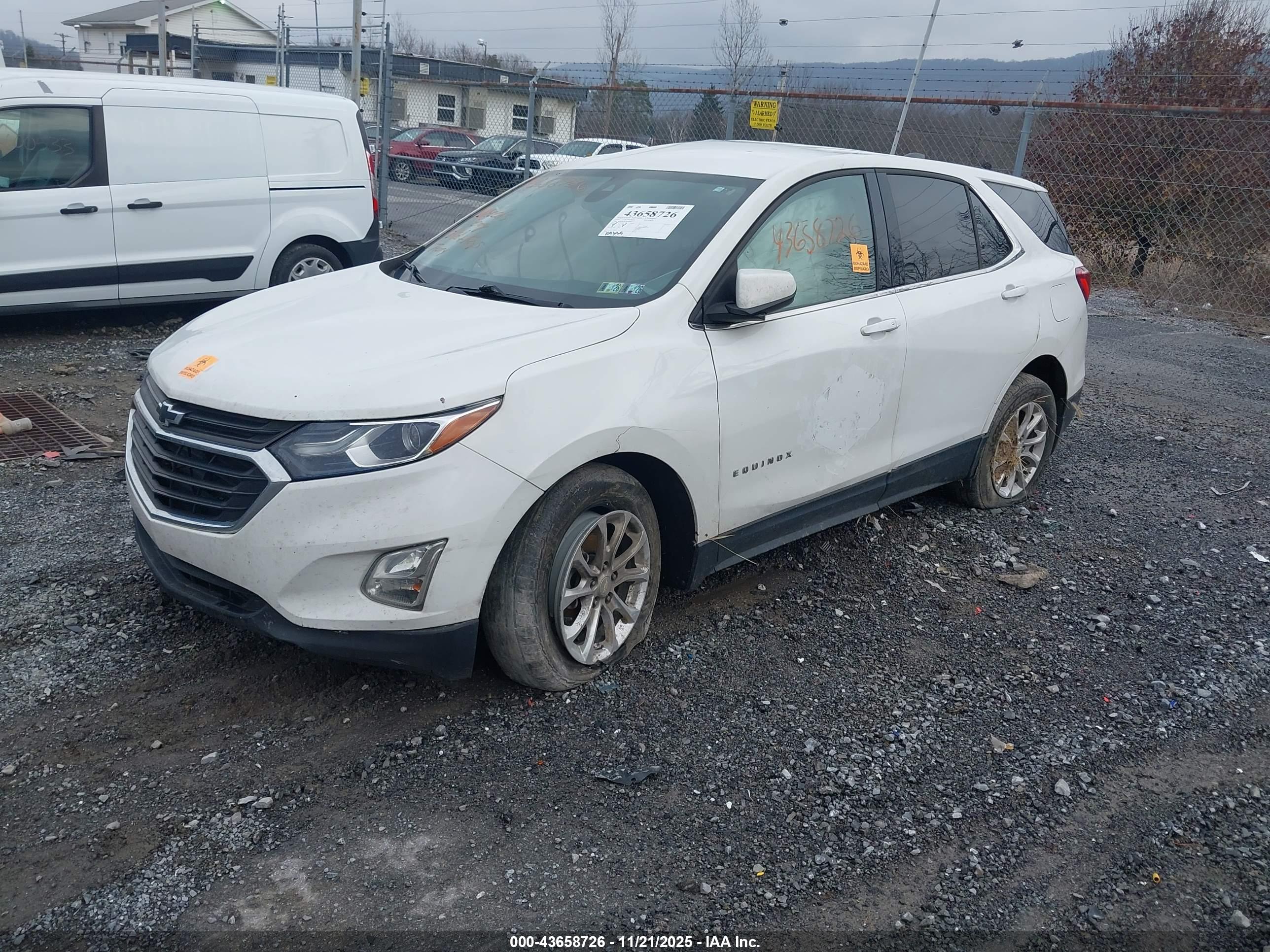 CHEVROLET EQUINOX image 2