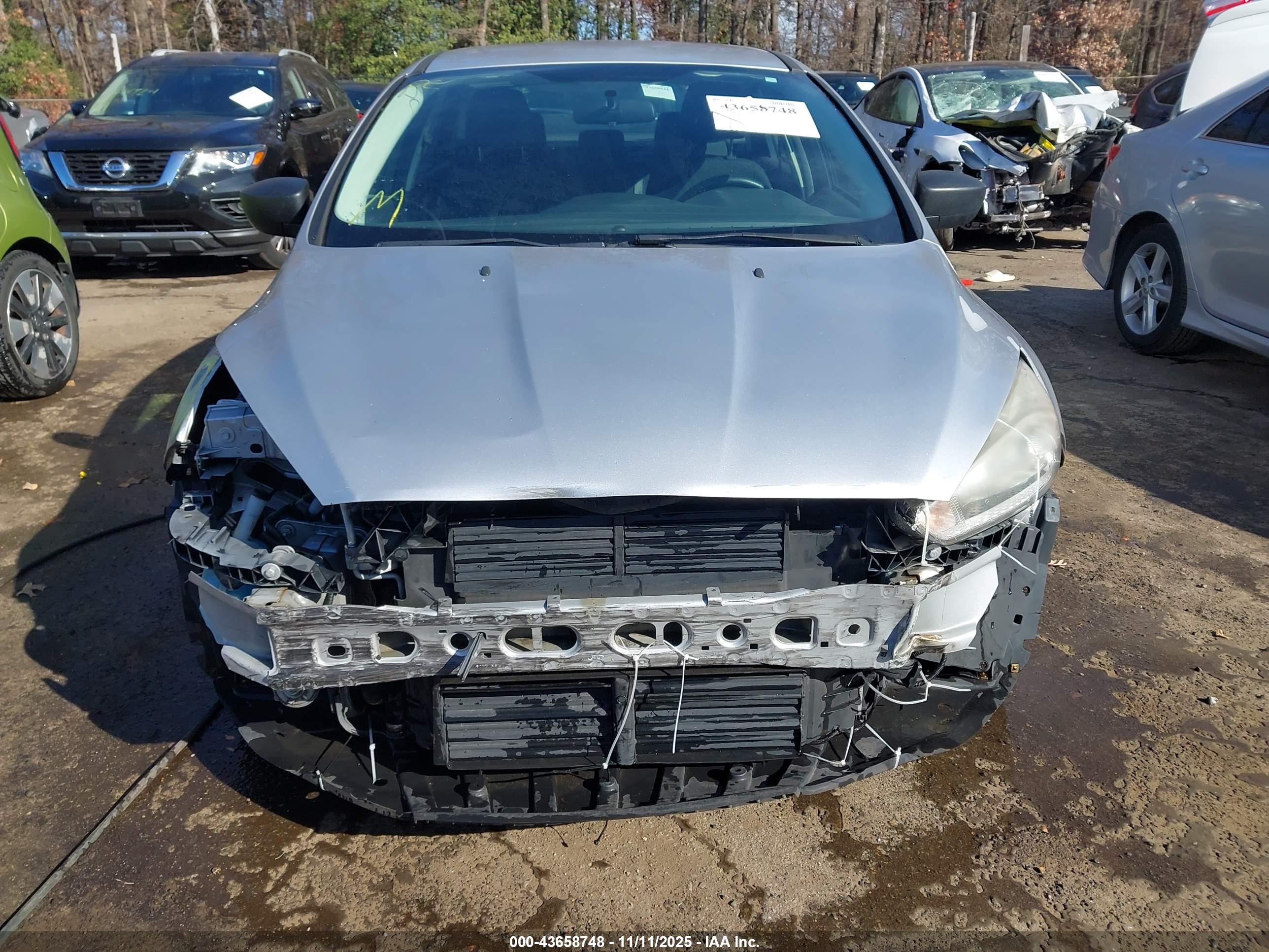 FORD FOCUS image 6