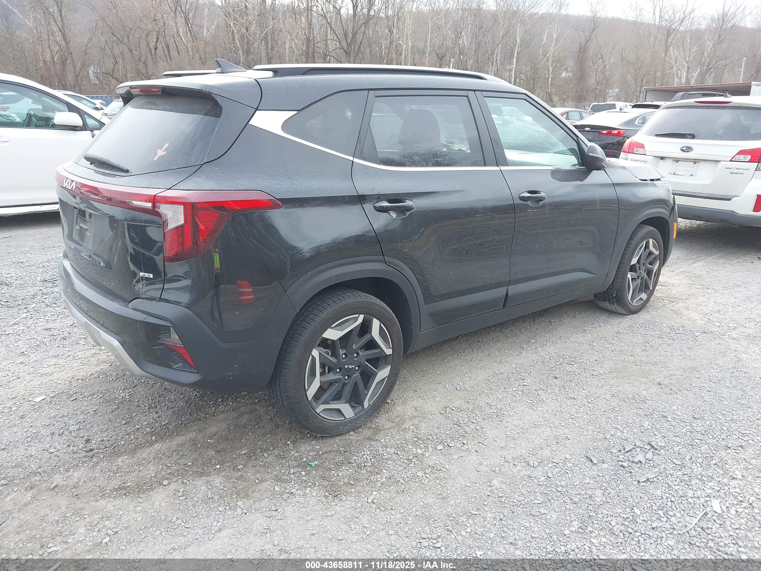 KIA SELTOS image 4