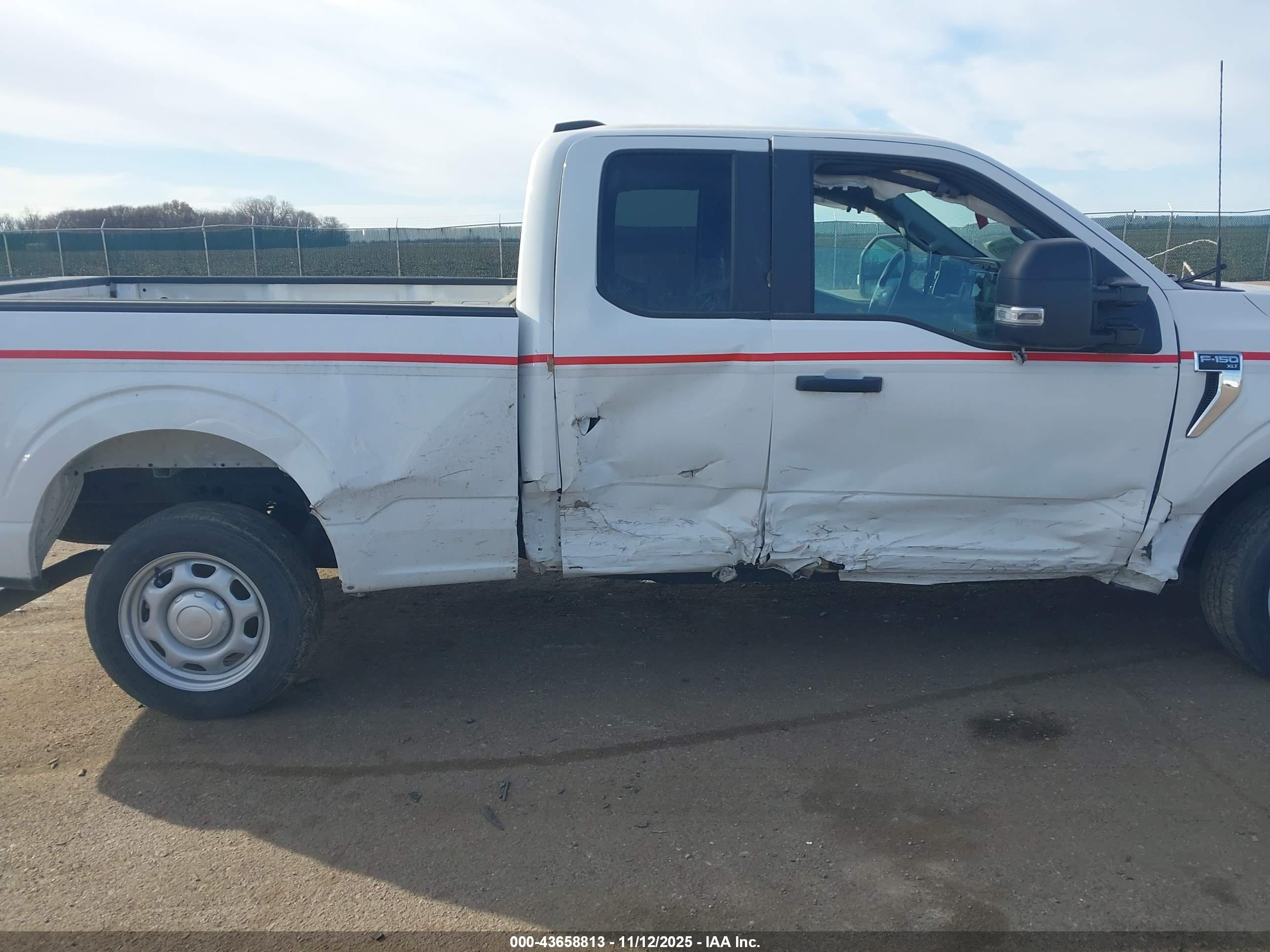 FORD F-150 image 6
