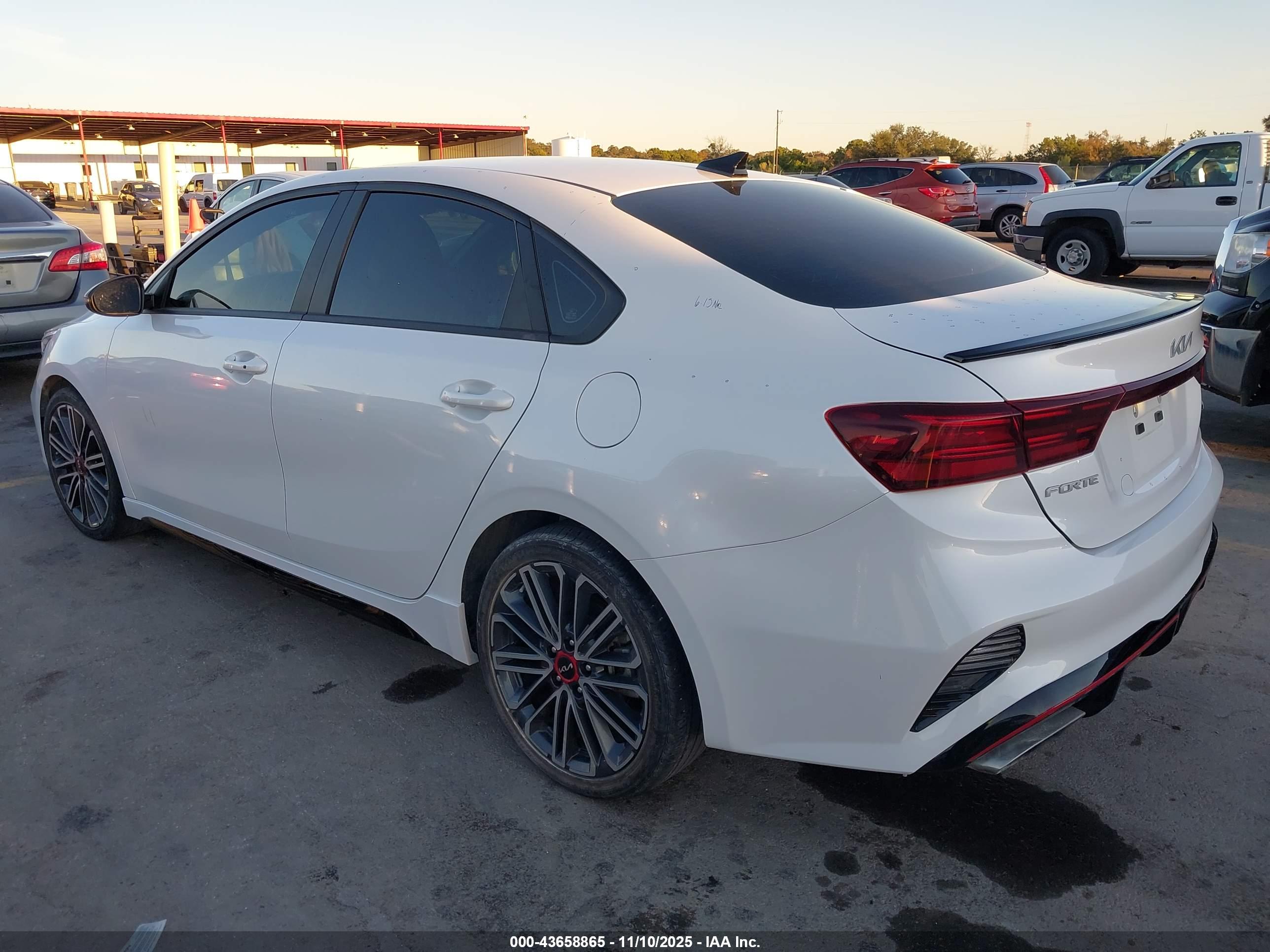 KIA FORTE image 3