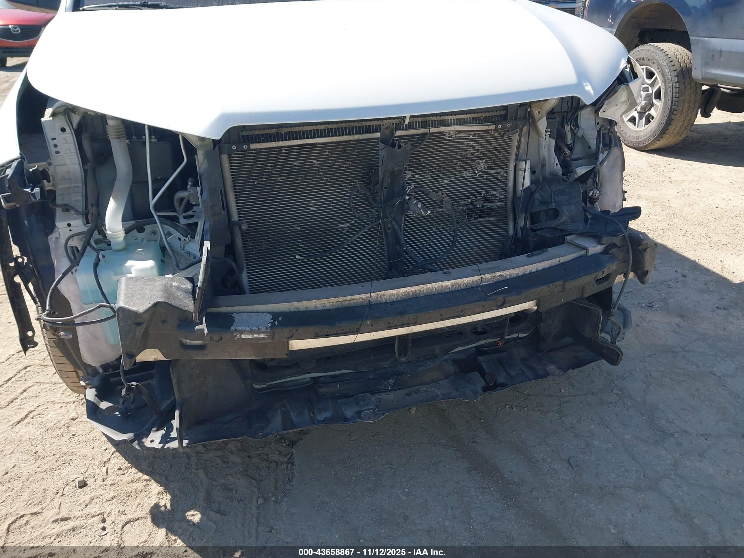 TOYOTA HIGHLANDER image 6