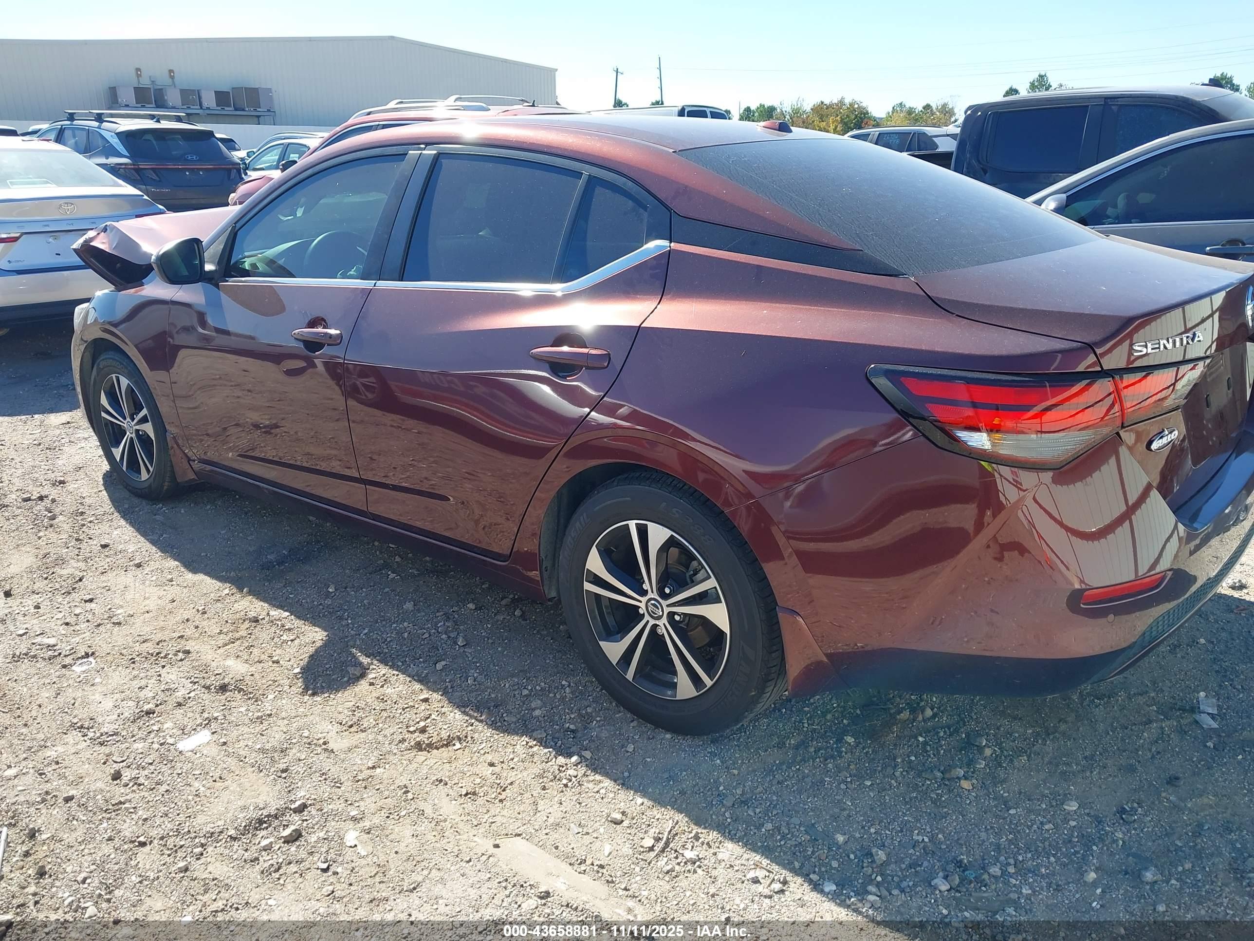 NISSAN SENTRA image 3