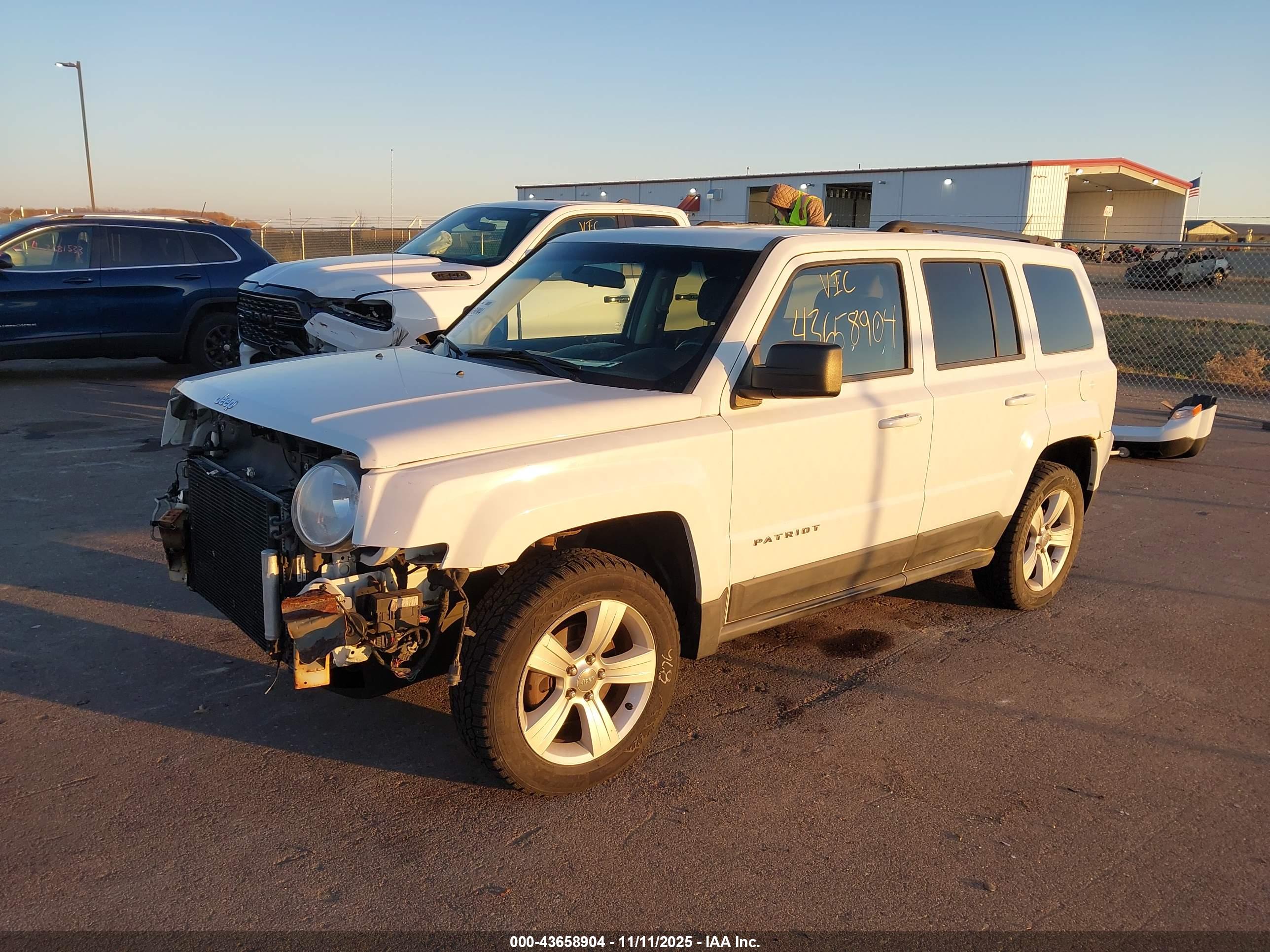 JEEP PATRIOT image 2