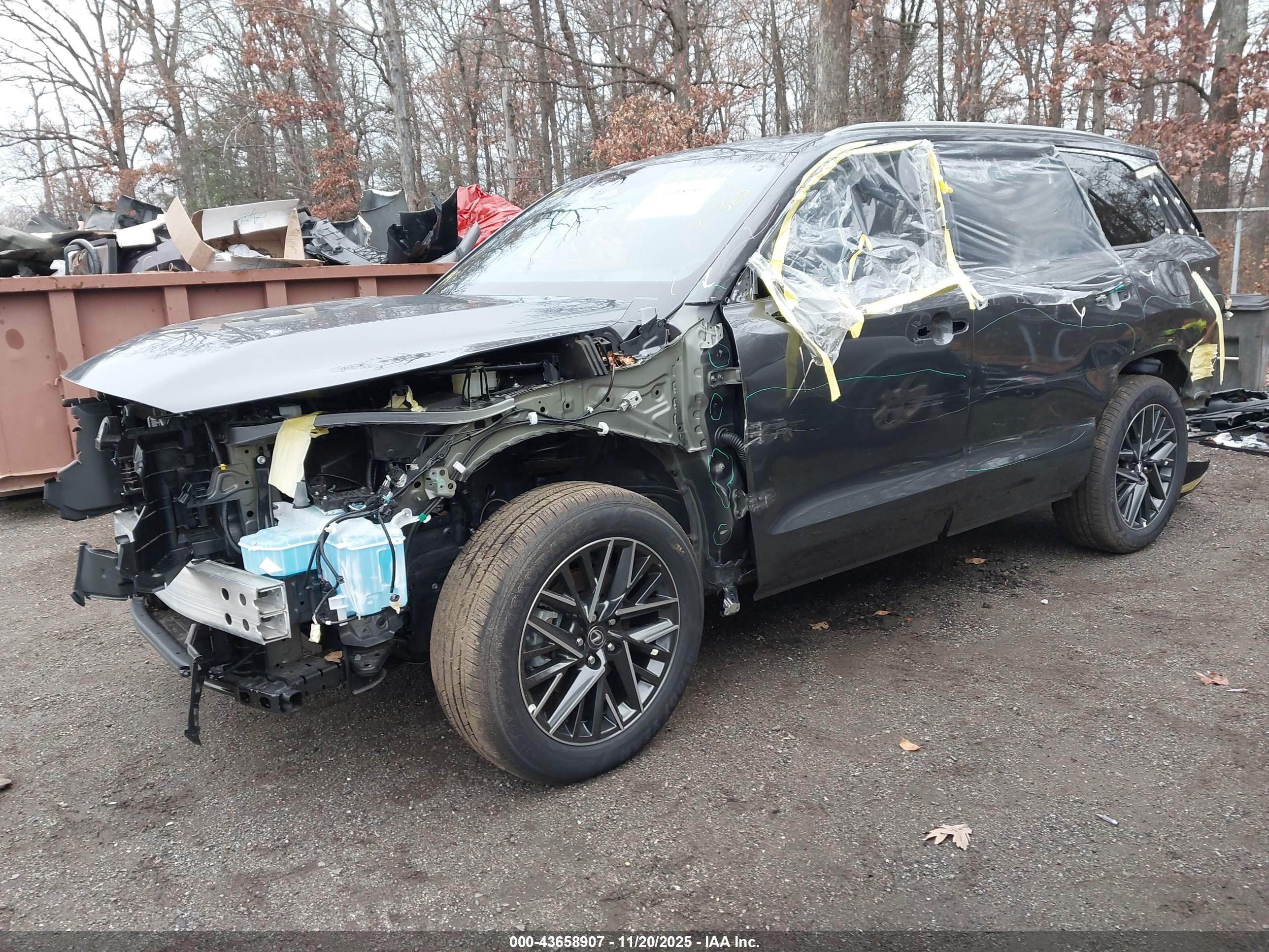 LEXUS TX image 2