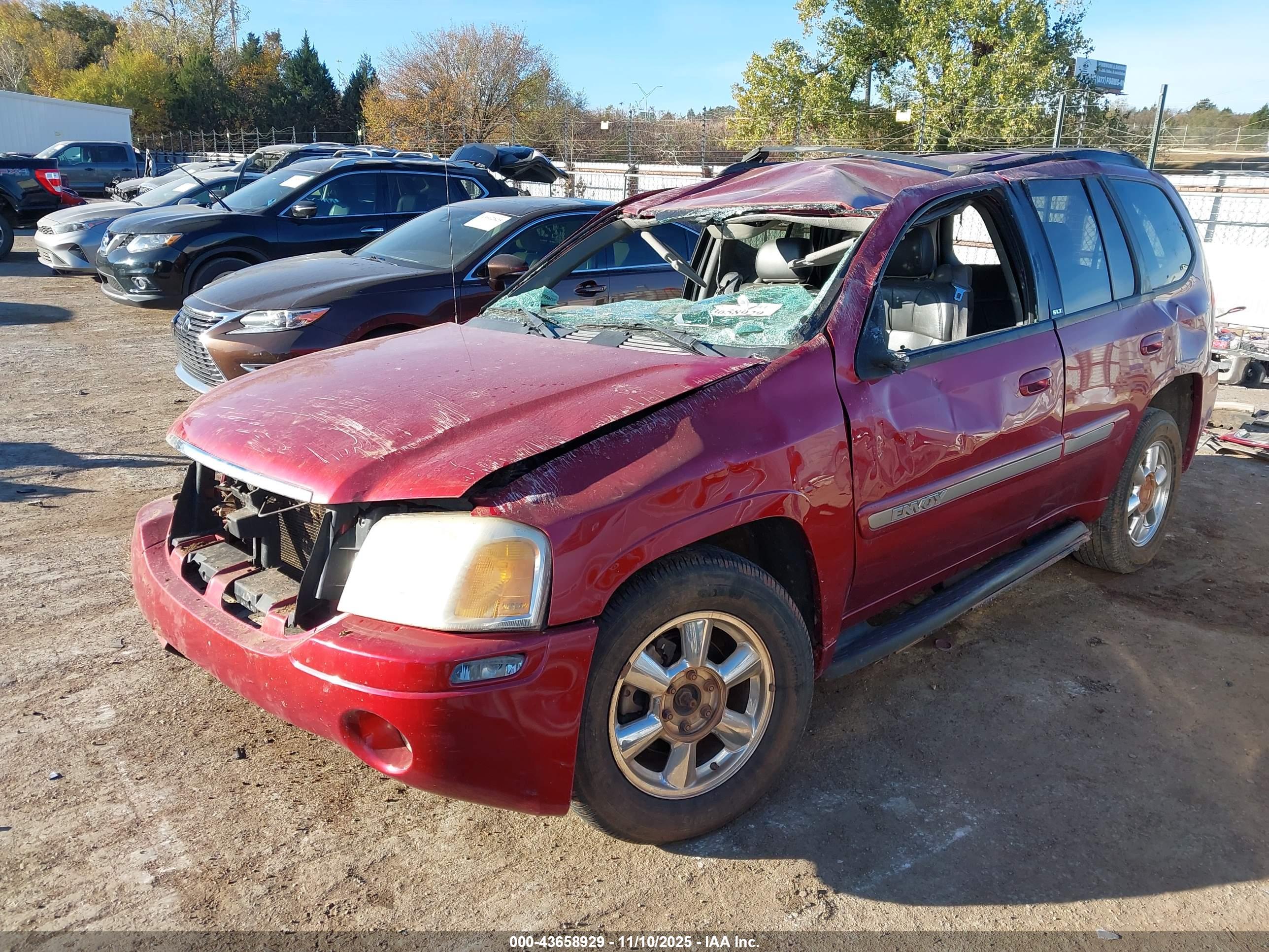 GMC ENVOY image 2