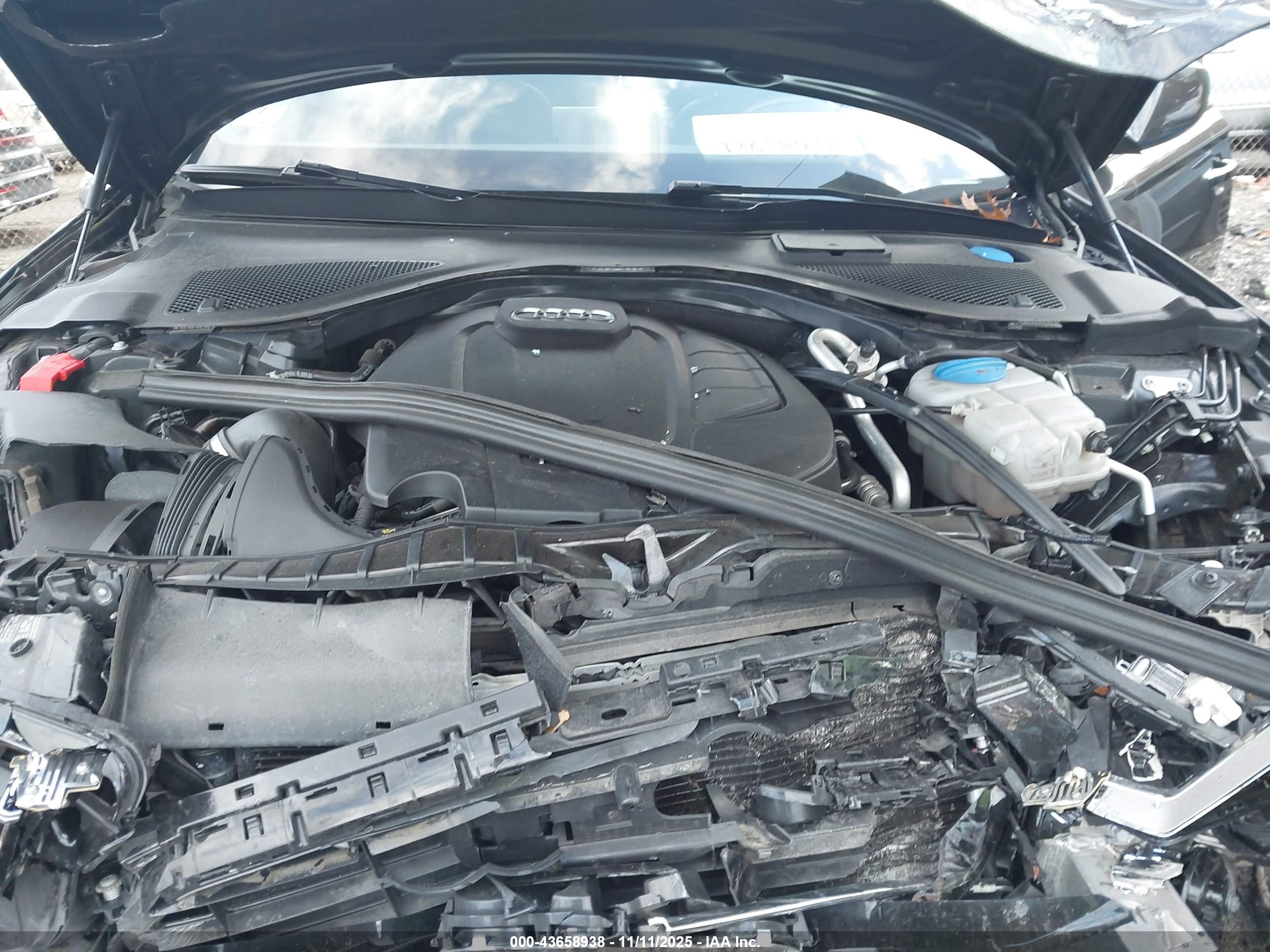 AUDI A6 image 10