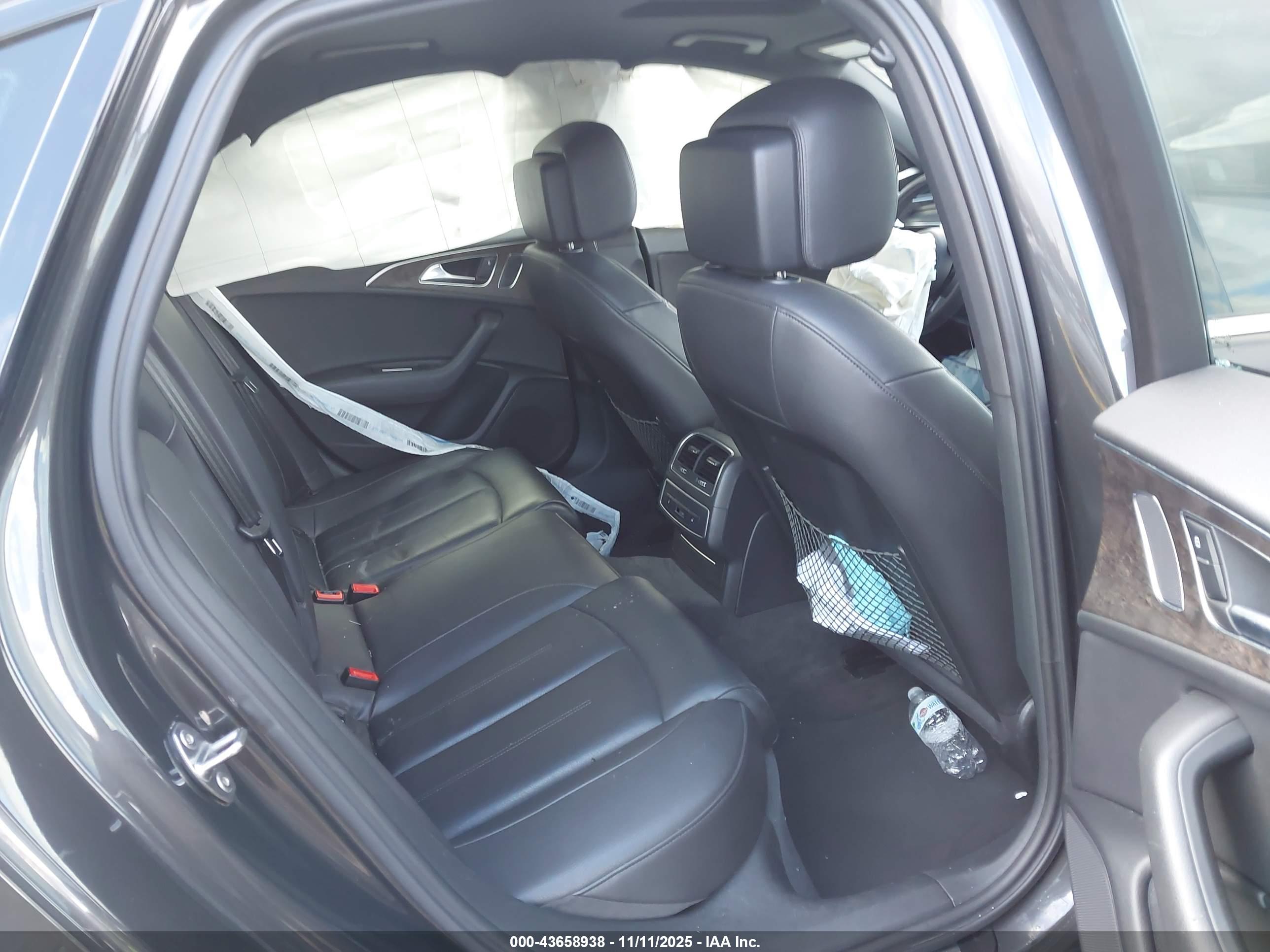 AUDI A6 image 8