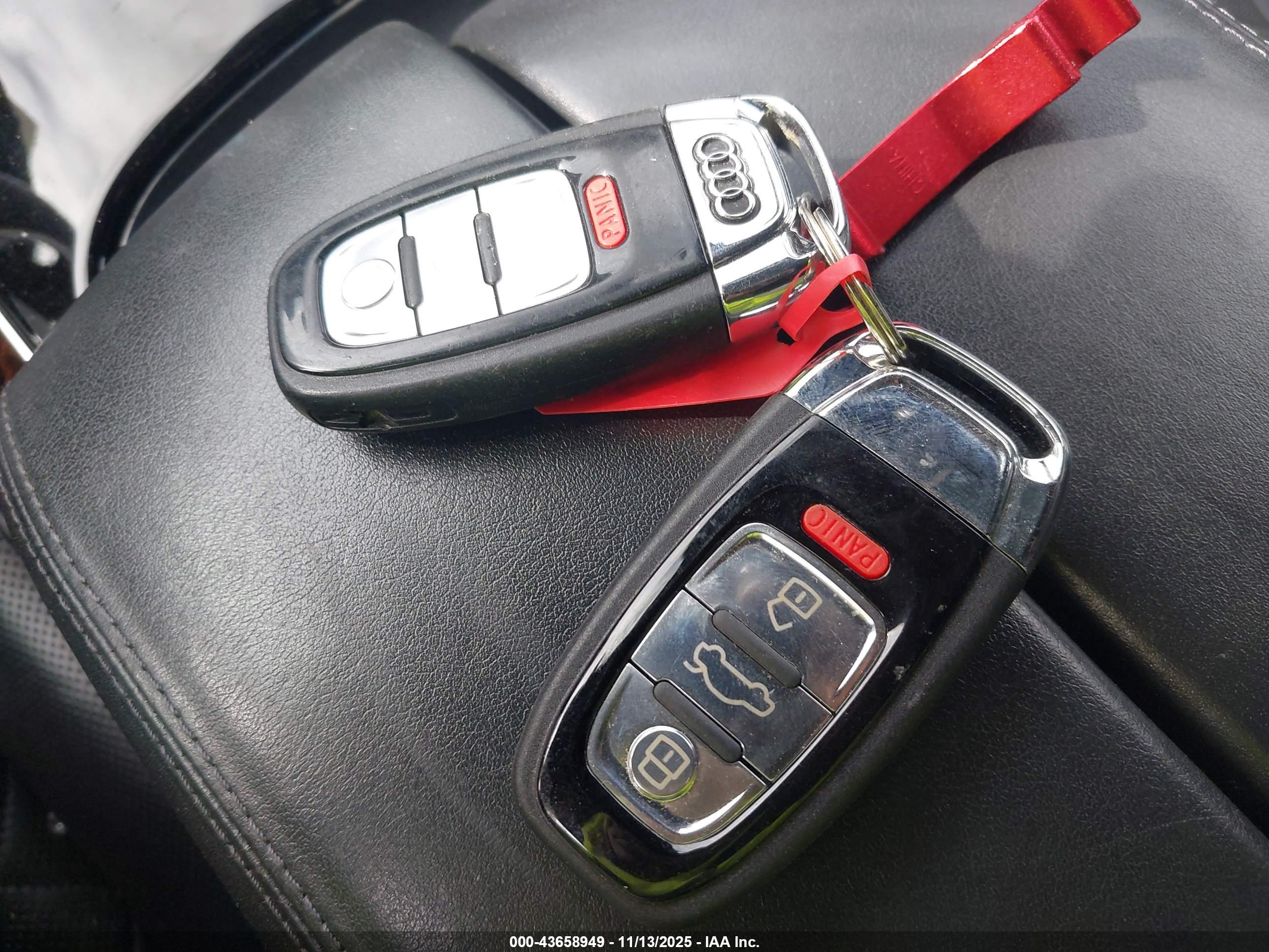 AUDI A8 image 11
