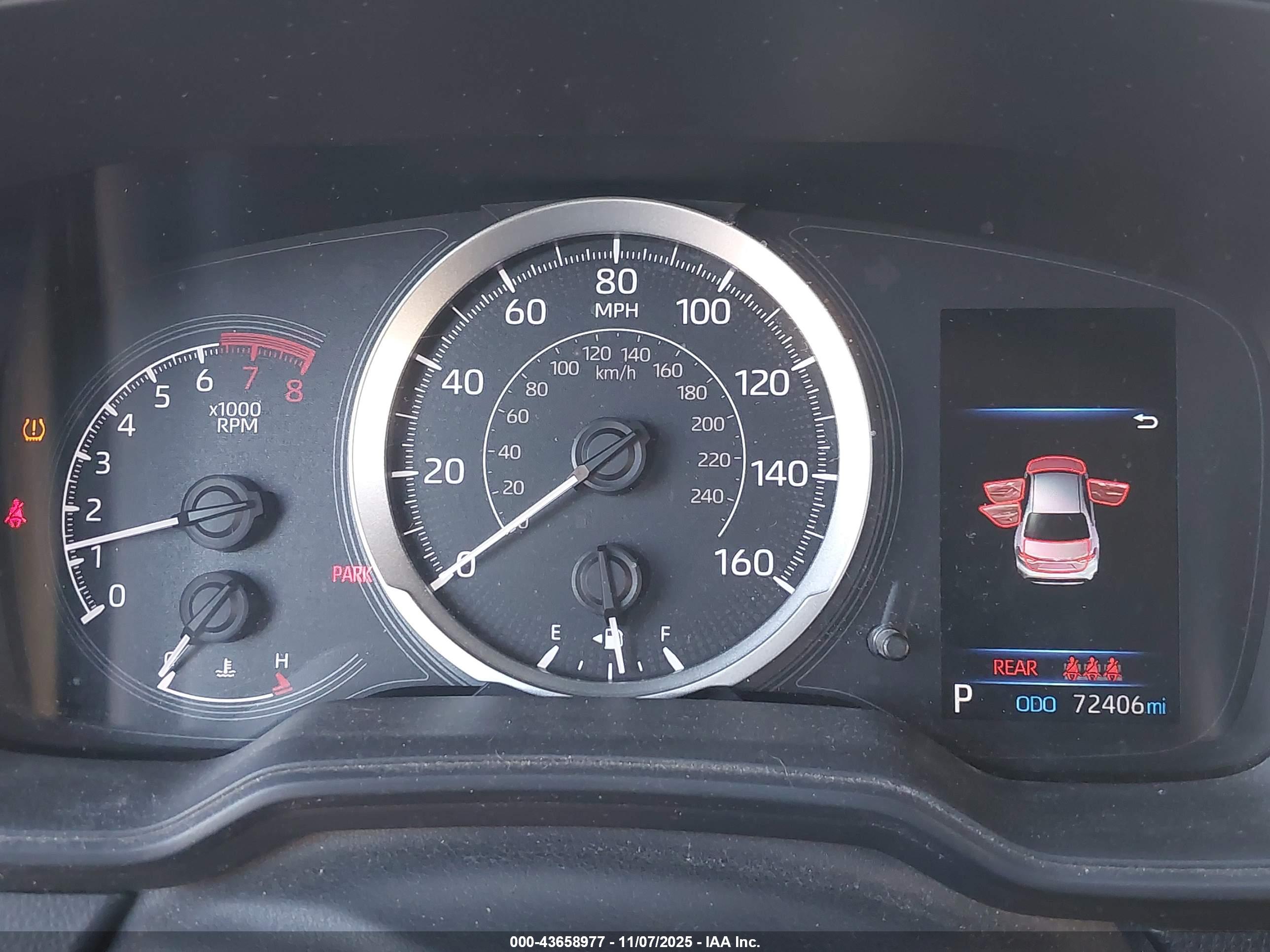 TOYOTA COROLLA image 7