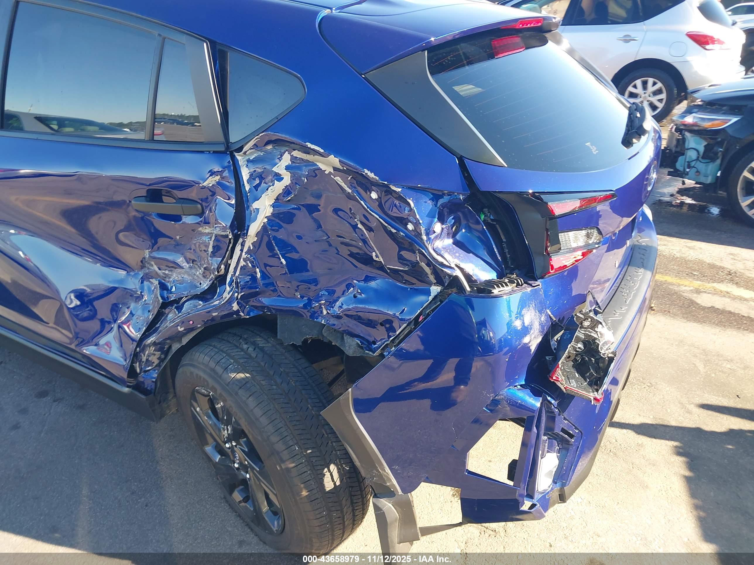 SUBARU CROSSTREK image 6