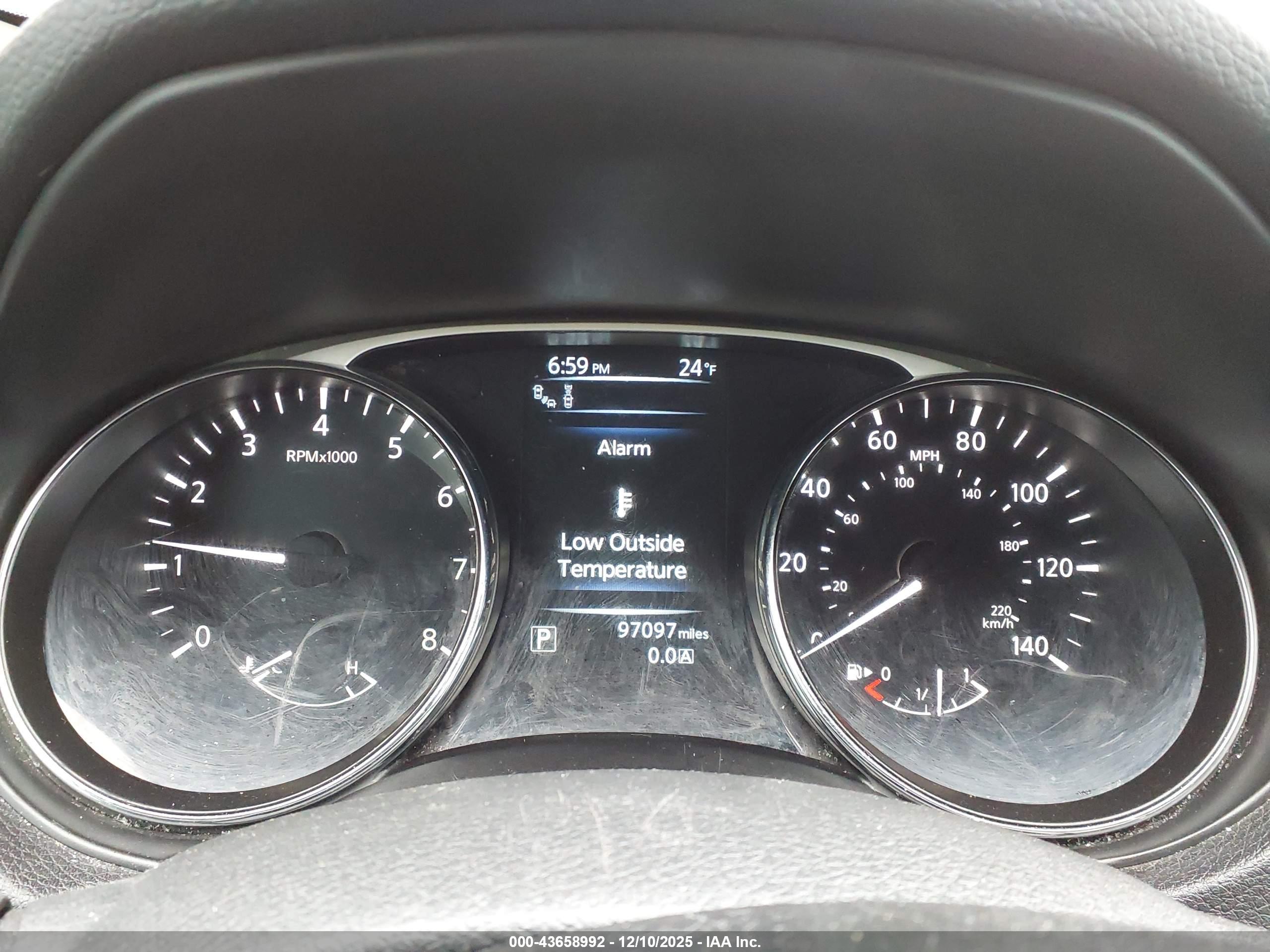 NISSAN ROGUE image 7