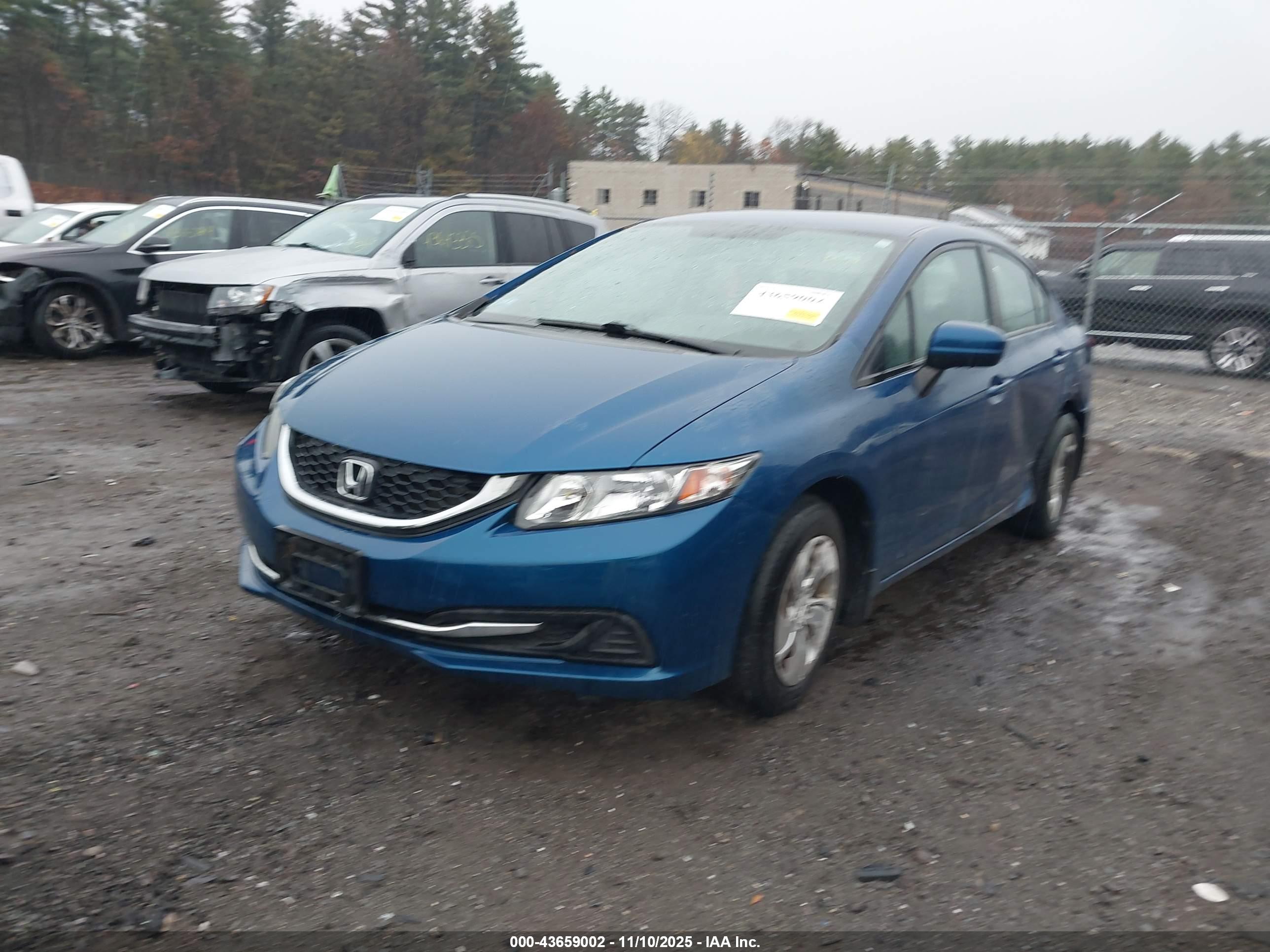 HONDA CIVIC image 2