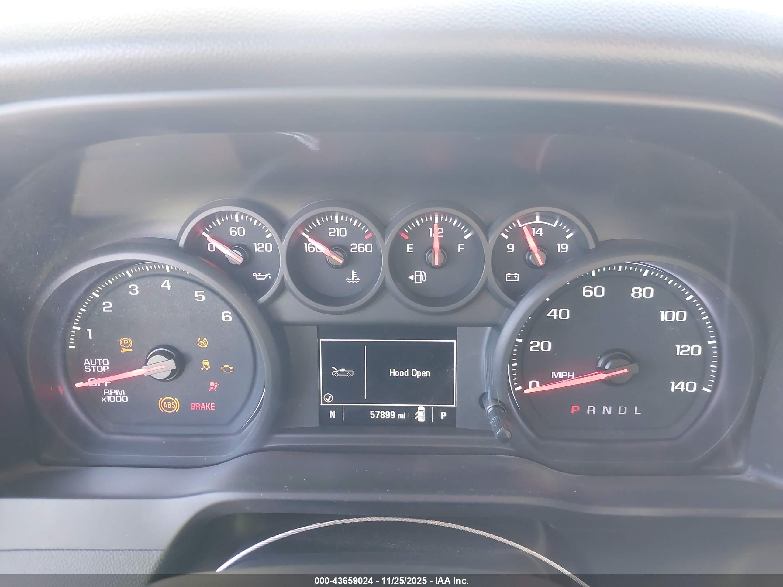 CHEVROLET SILVERADO image 7