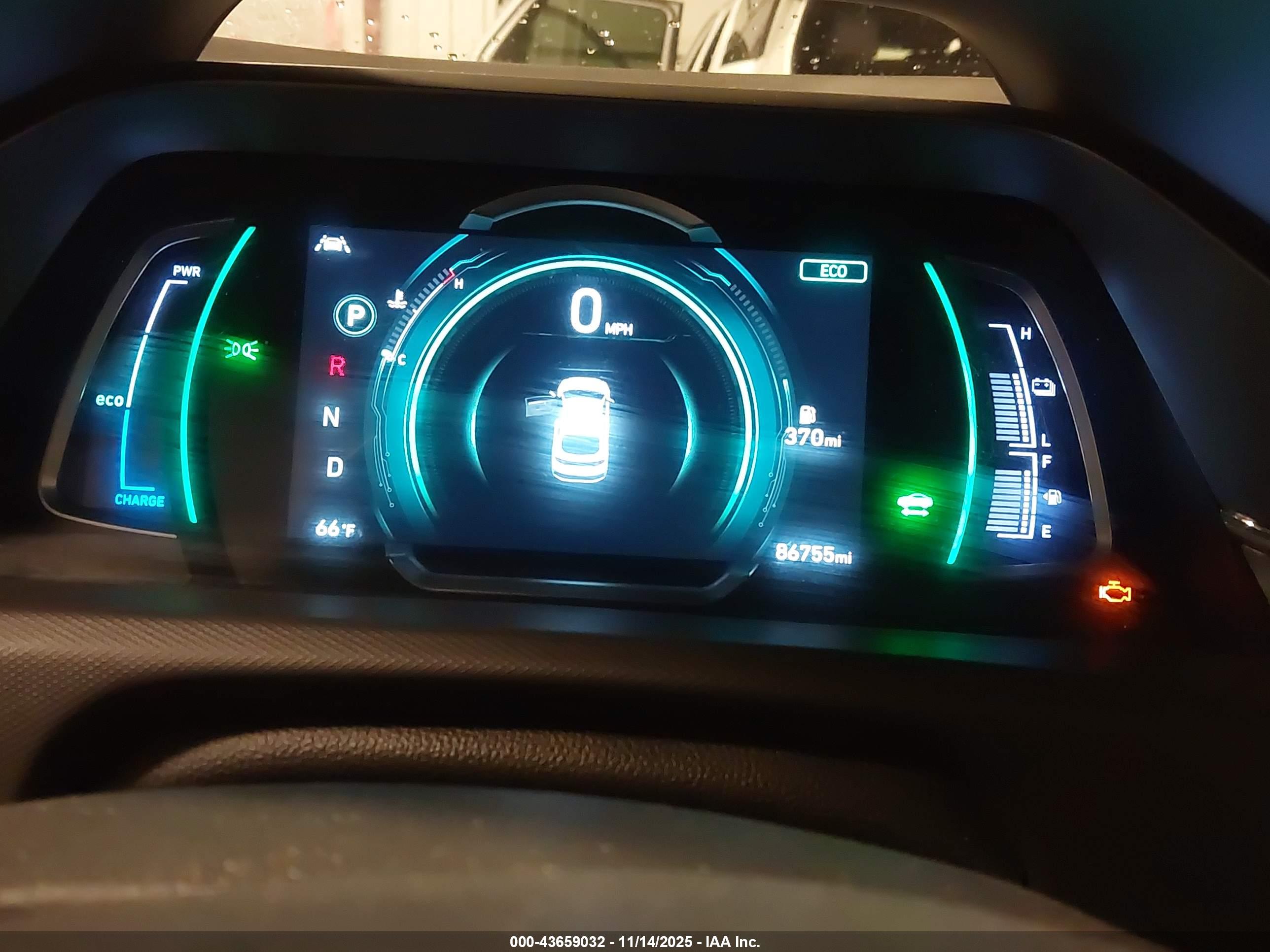 HYUNDAI IONIQ image 7