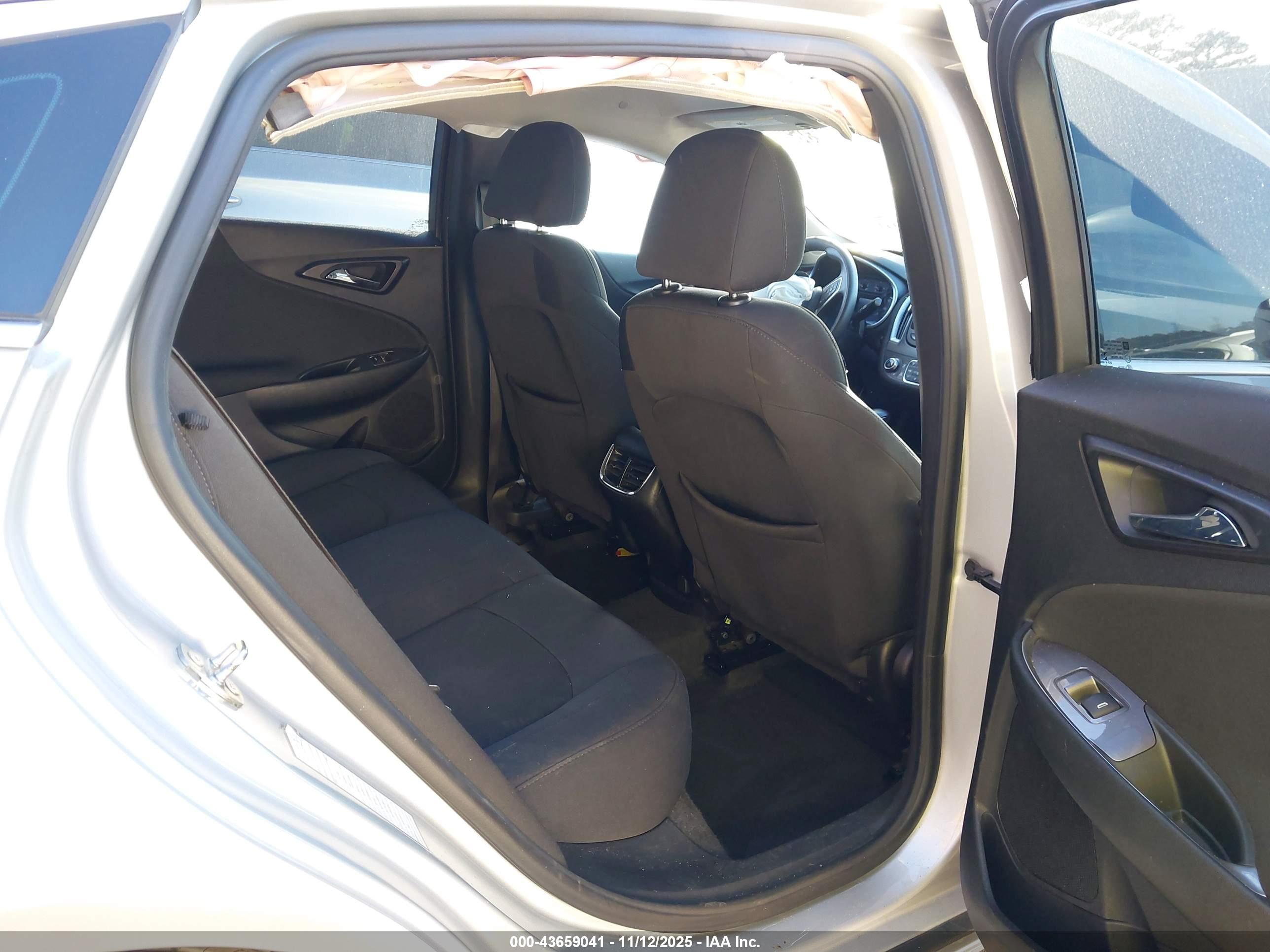 CHEVROLET MALIBU image 8