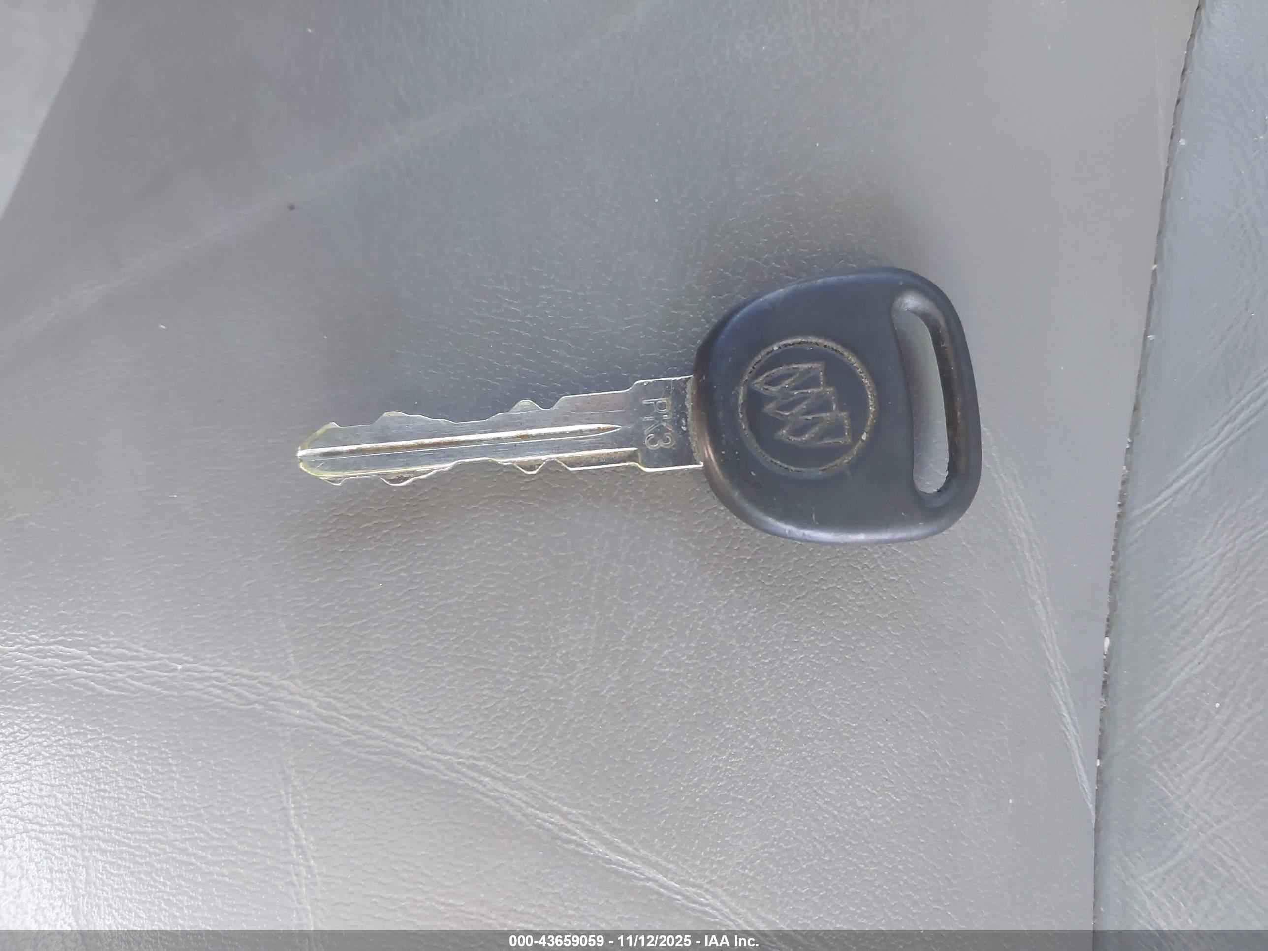 BUICK LESABRE image 11