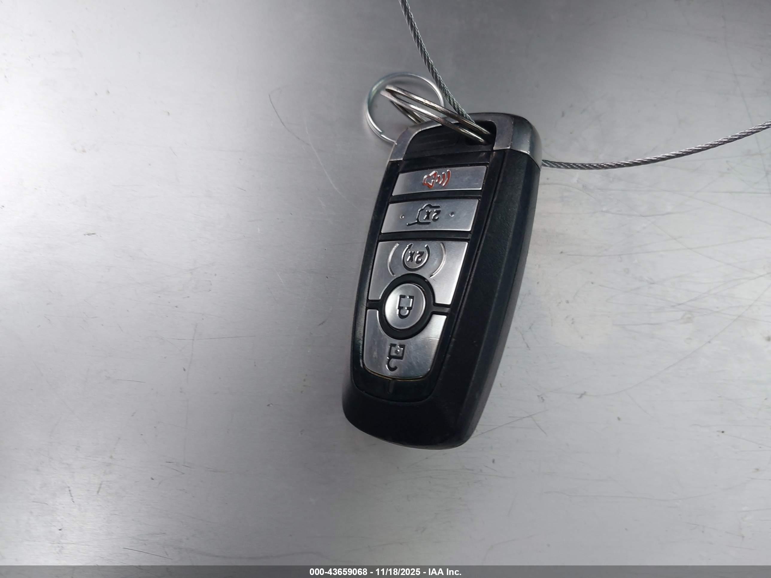 FORD EXPEDITION image 11