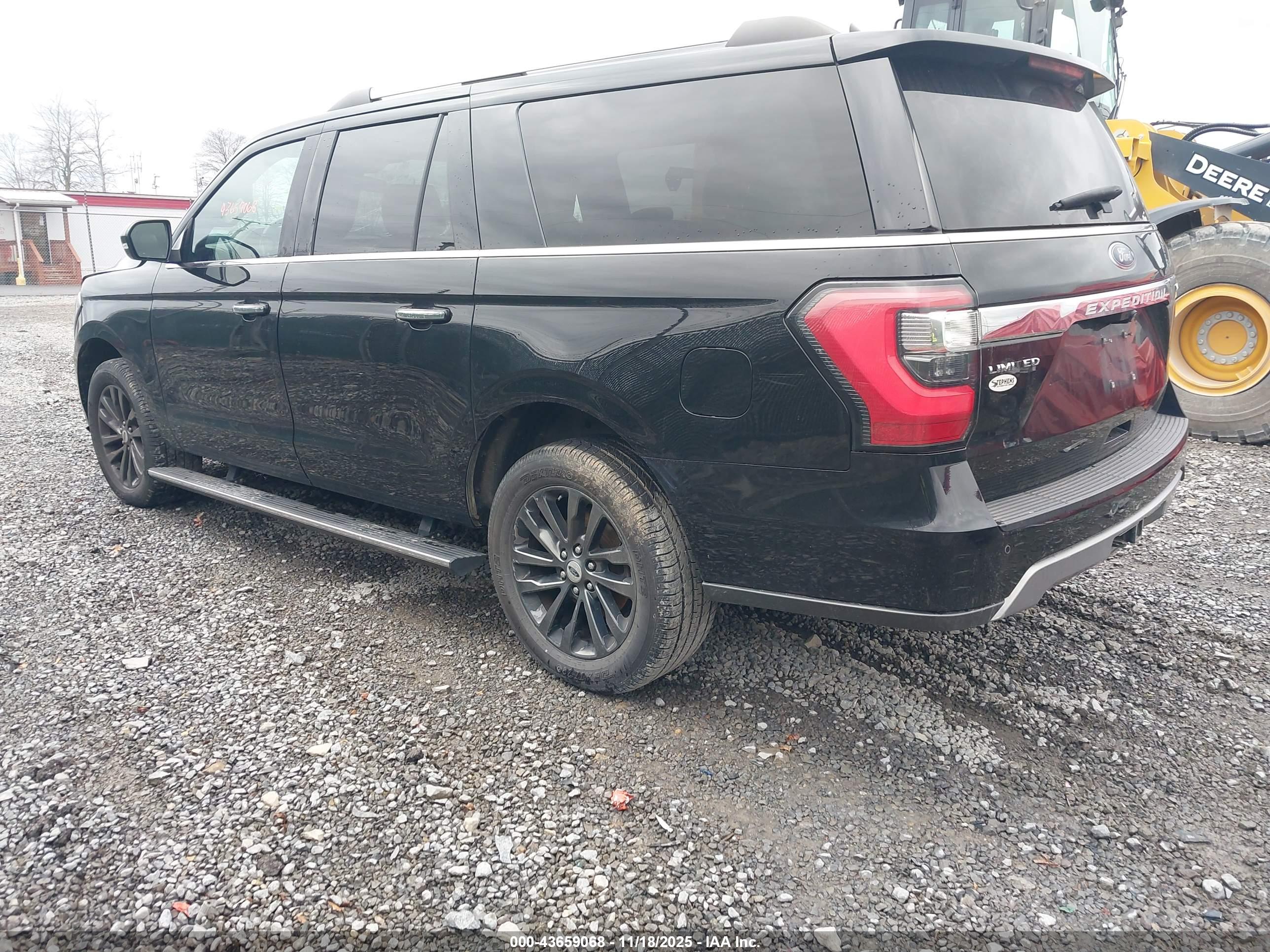 FORD EXPEDITION image 3
