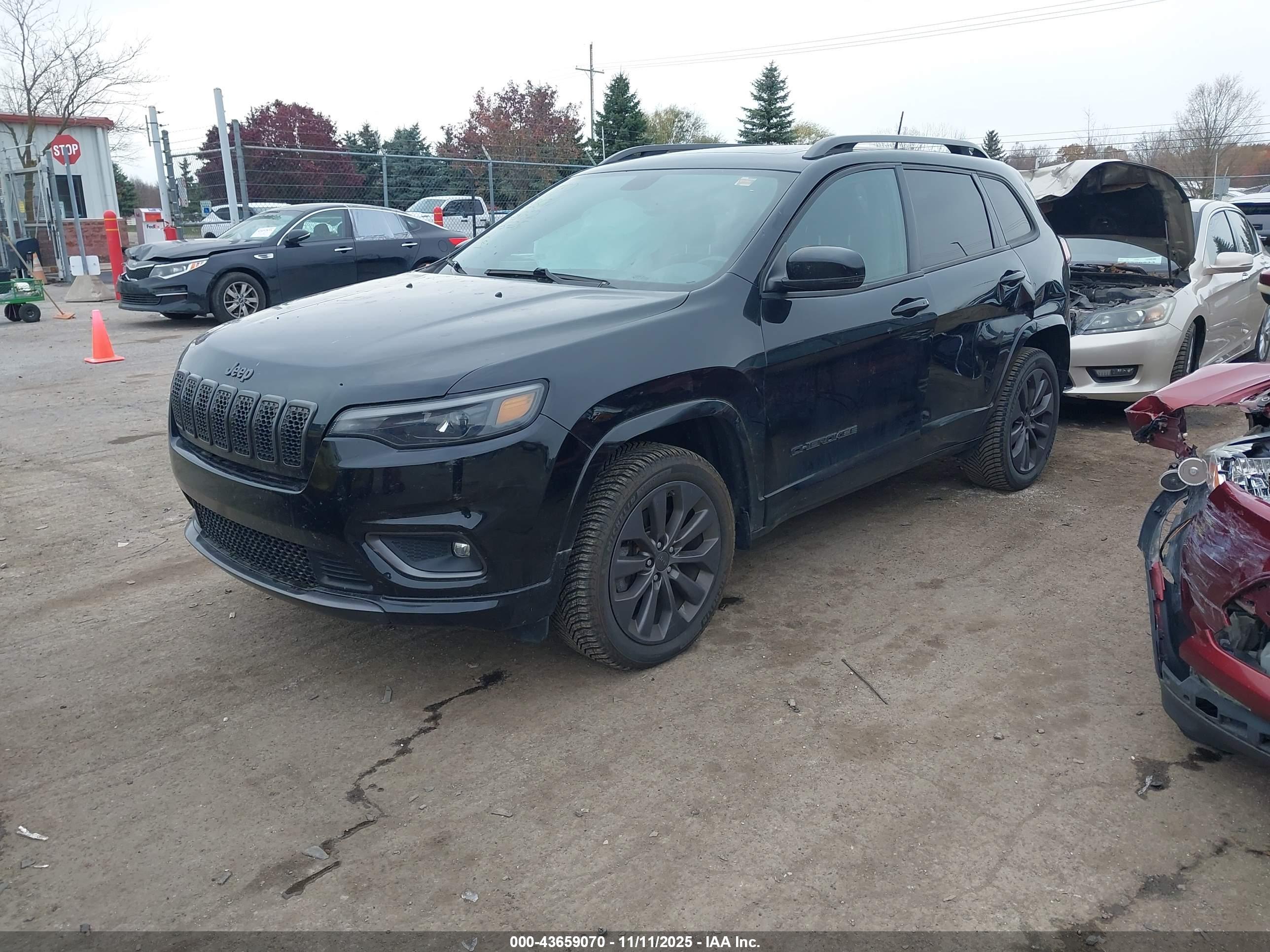 JEEP CHEROKEE image 2