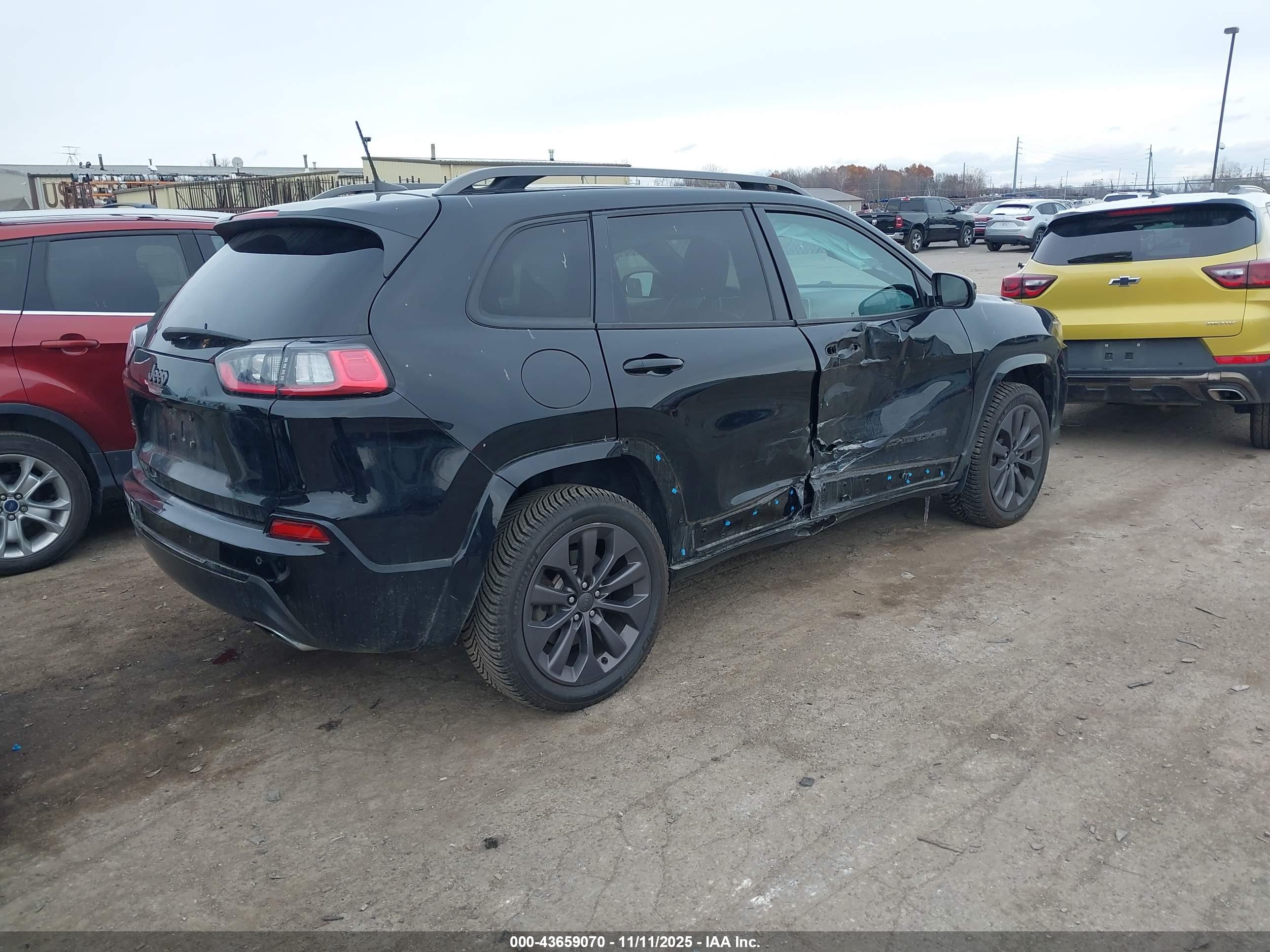JEEP CHEROKEE image 4