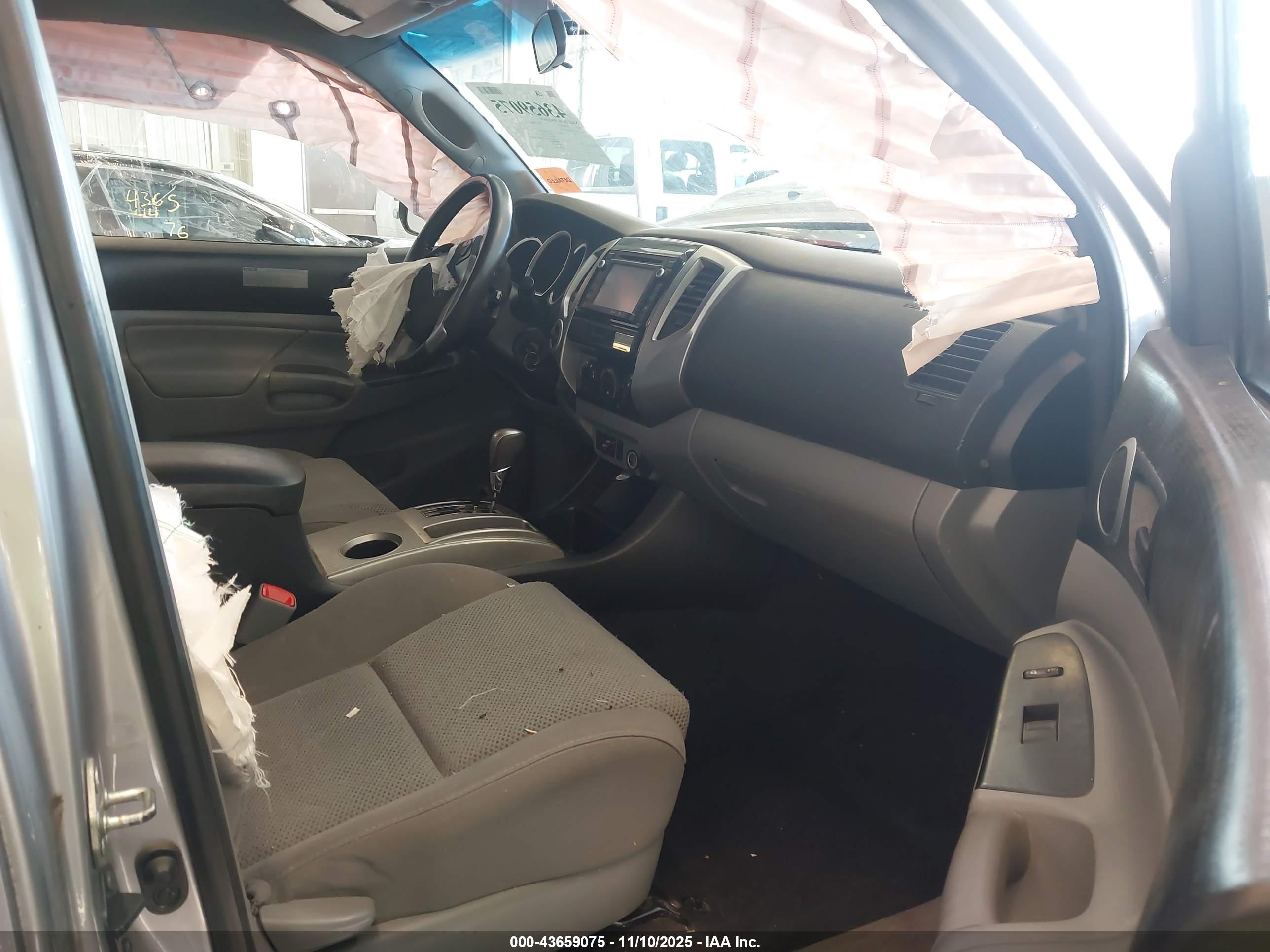 TOYOTA TACOMA image 5