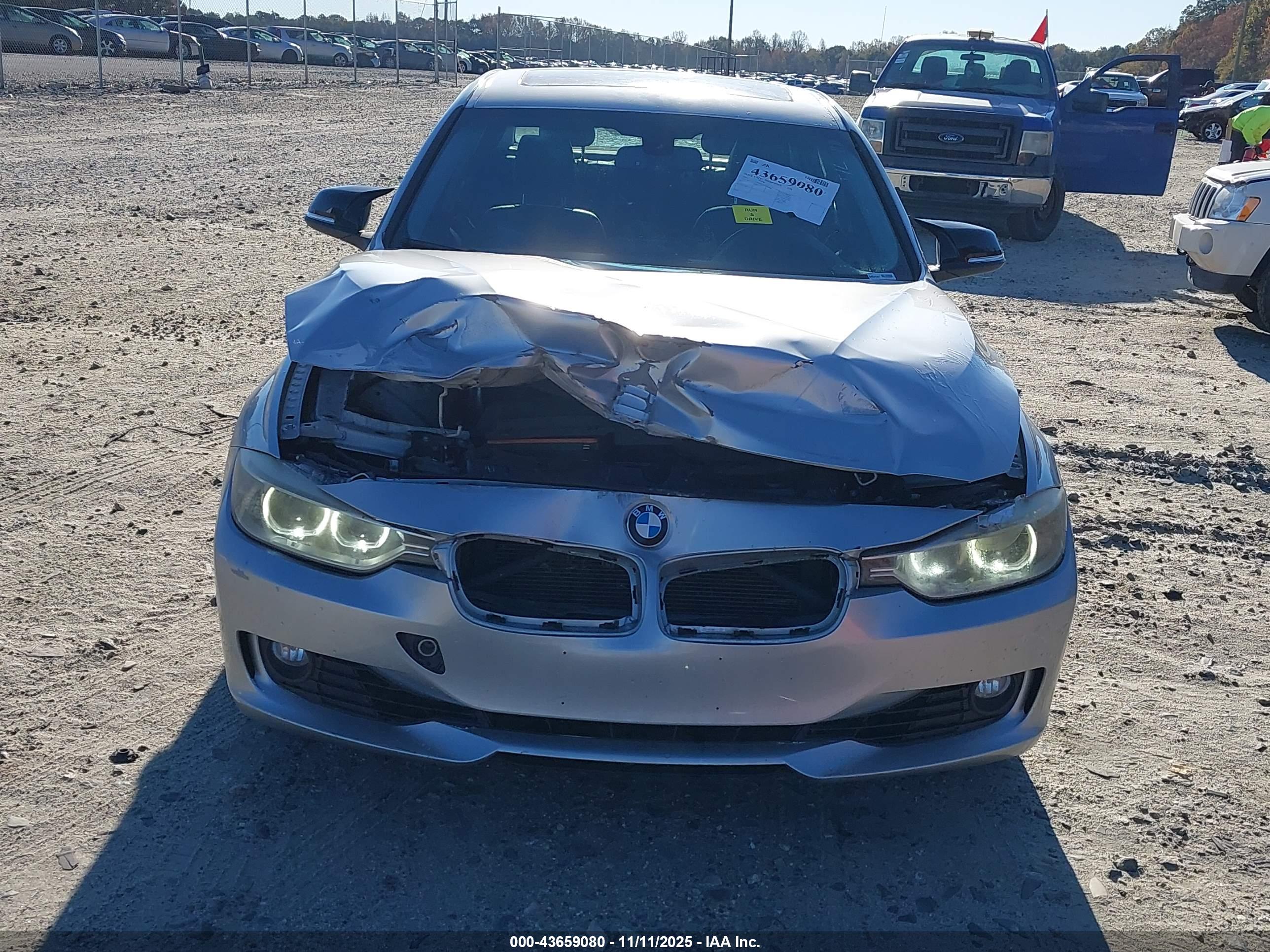 BMW 328I image 6