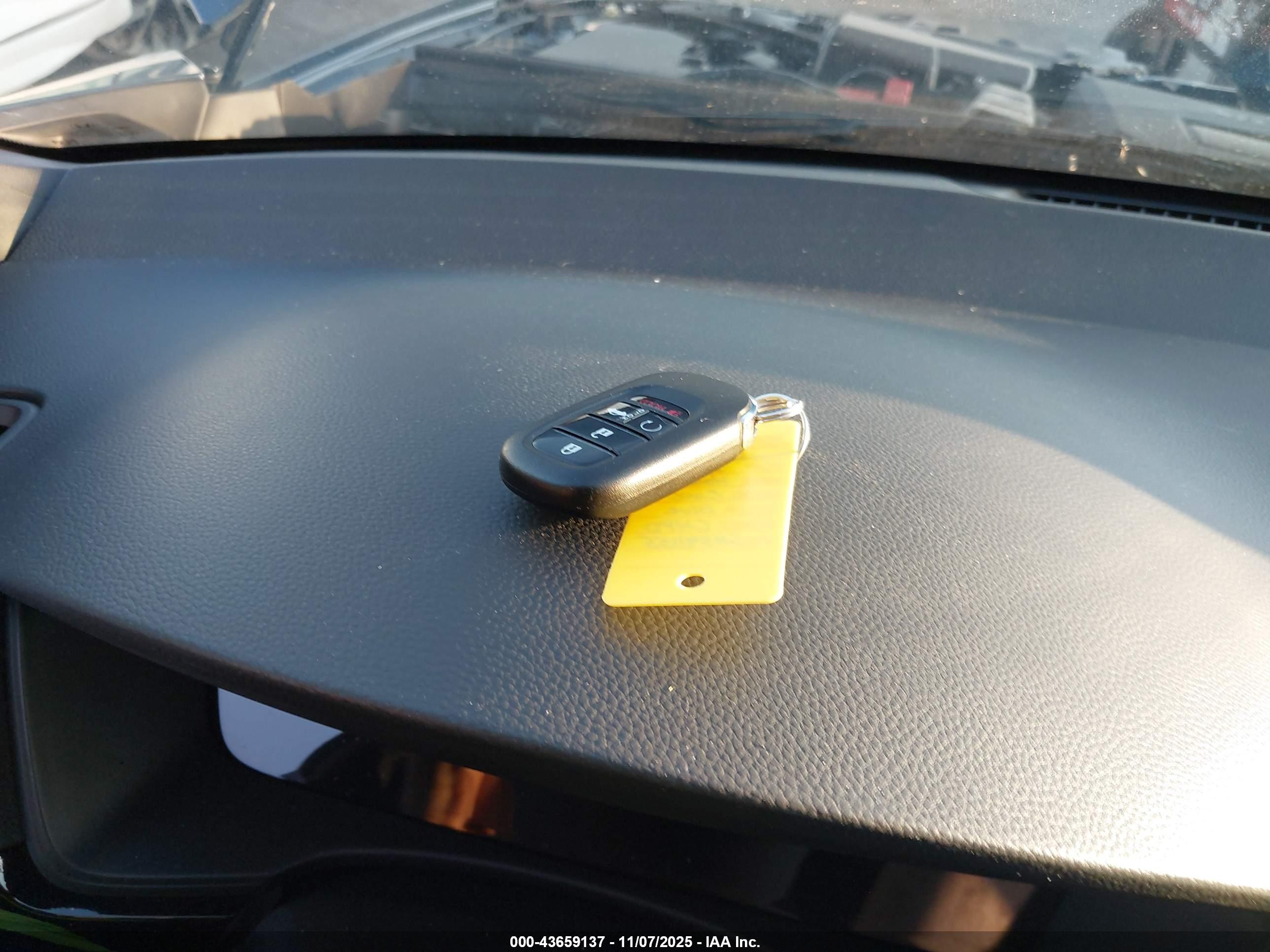 HONDA CIVIC image 11
