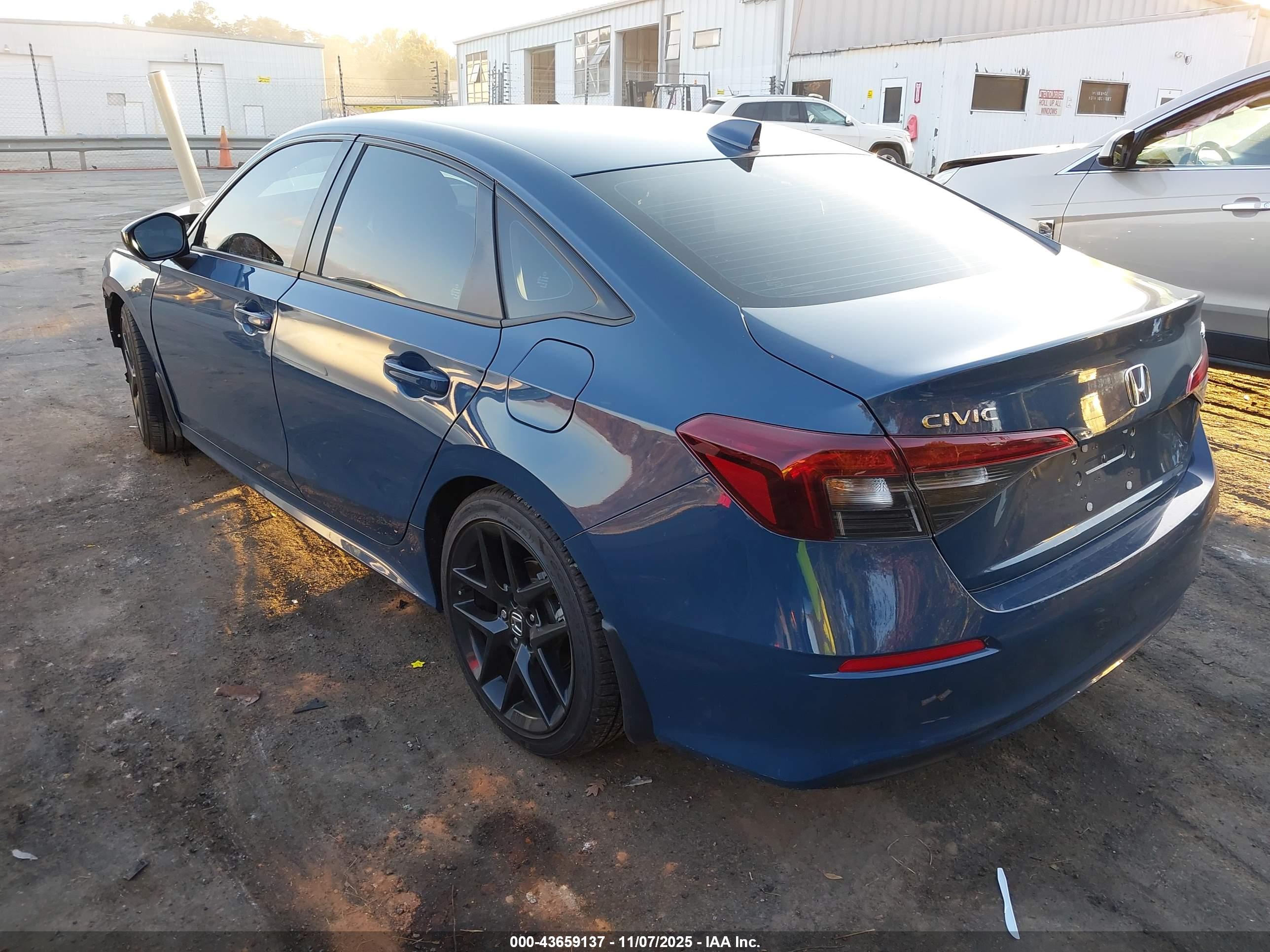 HONDA CIVIC image 3